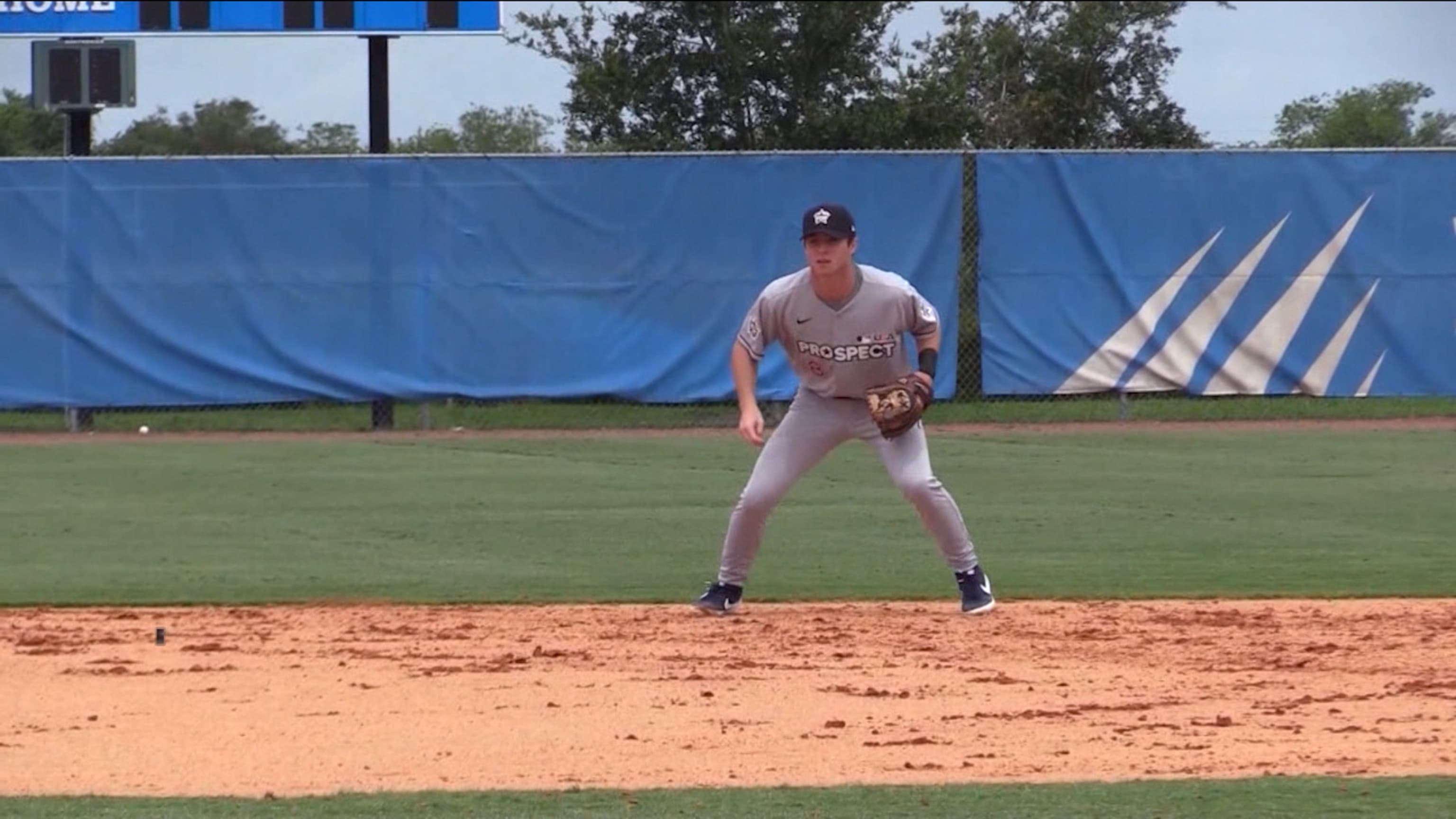Tigers draft 3B Keith No. 132