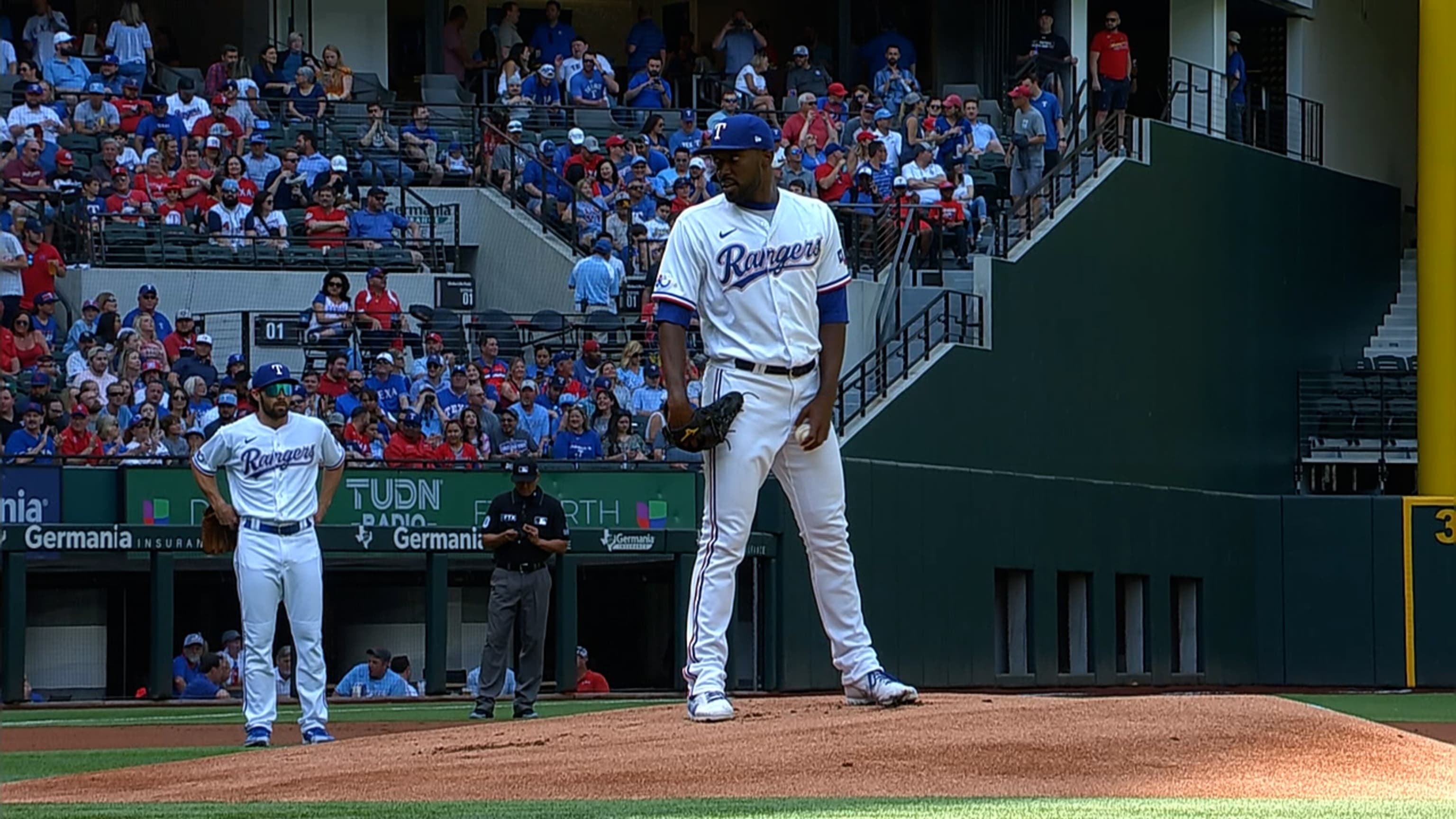 In face of pandemic, Texas Rangers welcome back full house for home opener