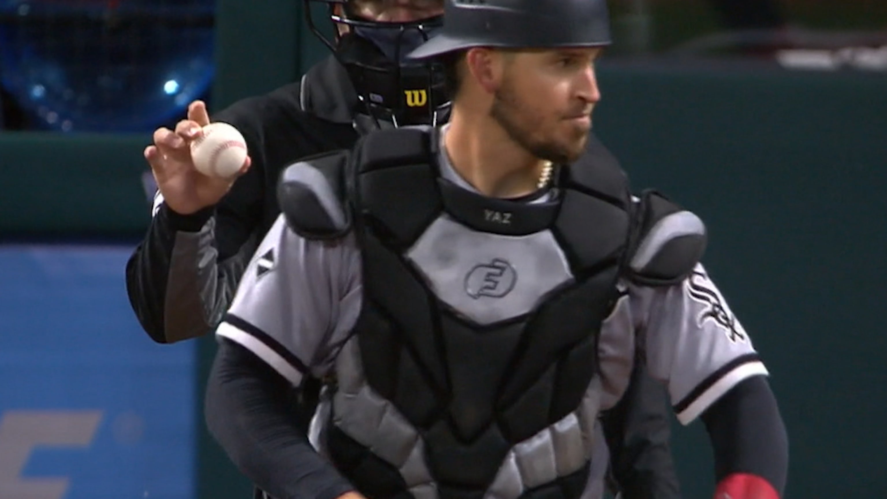 Used left handed catchers mitt discount