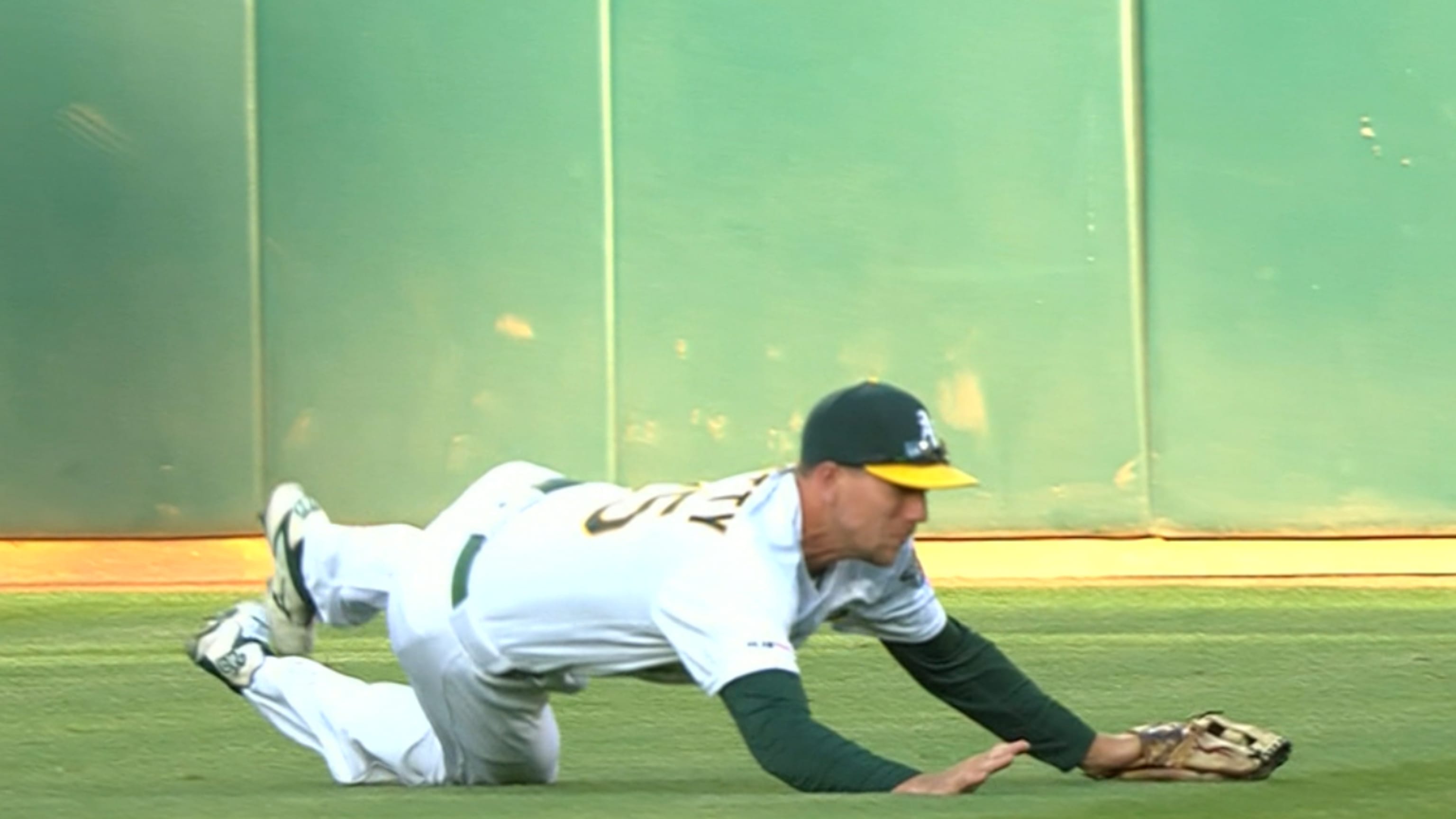 Oakland A's set Coliseum attendance record with 56,310 fans