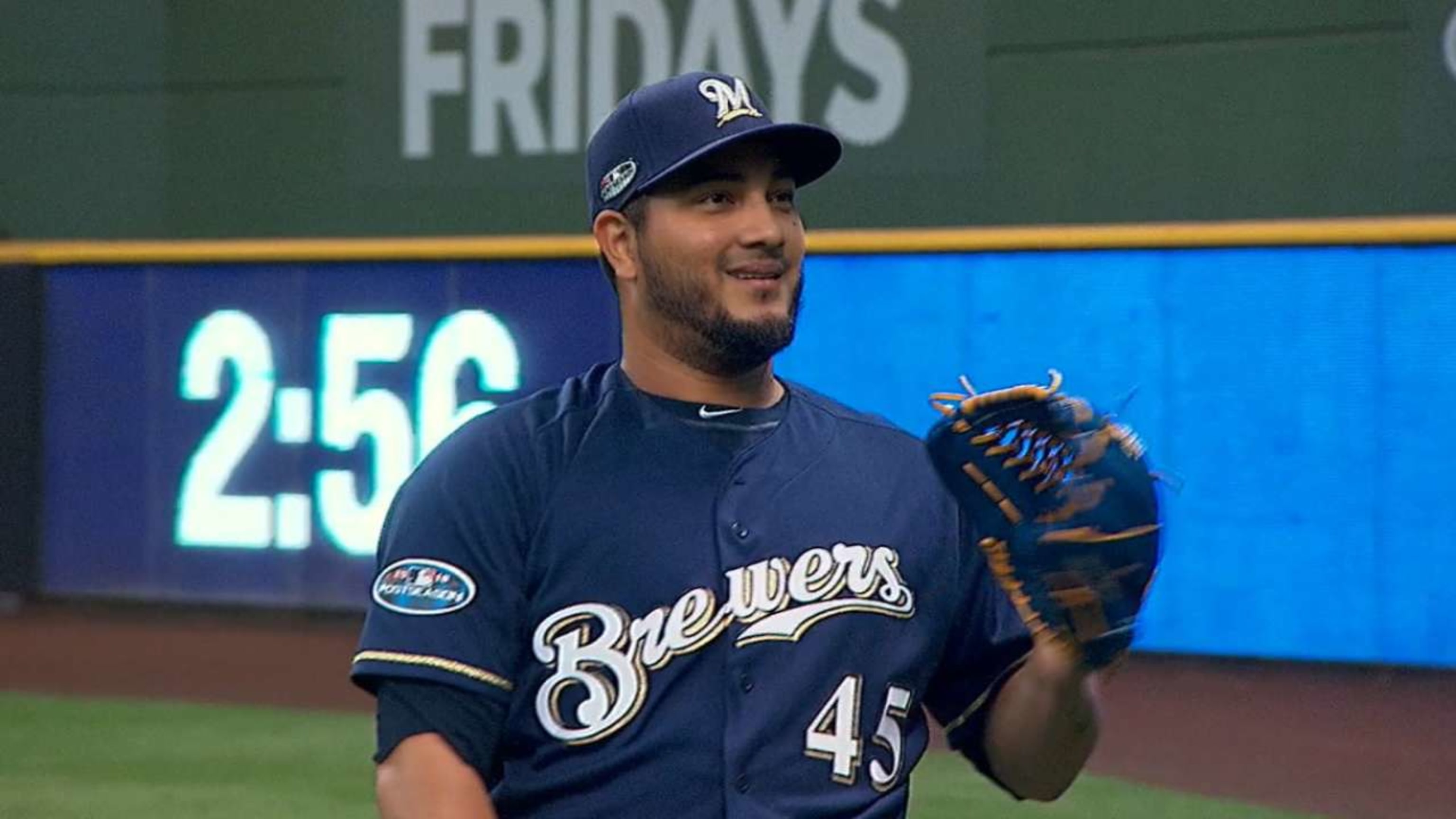 Jhoulys Chacín continues to roll for the Brewers