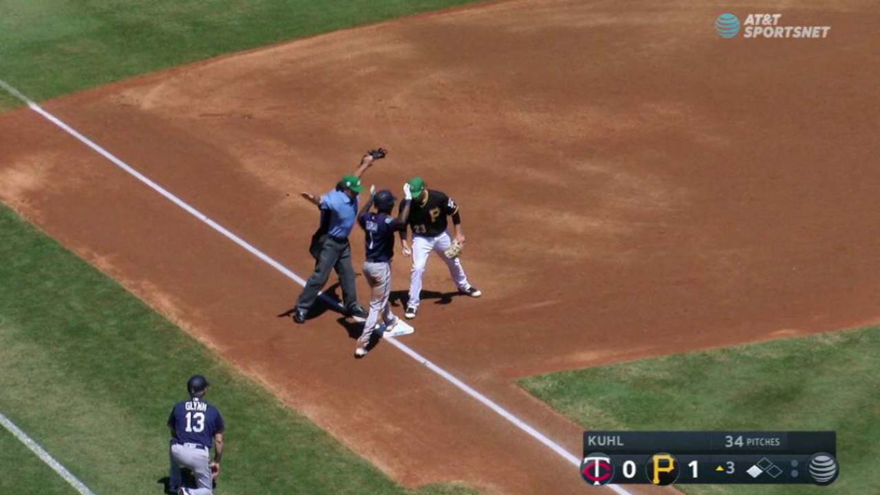 Gordon hustles for a triple