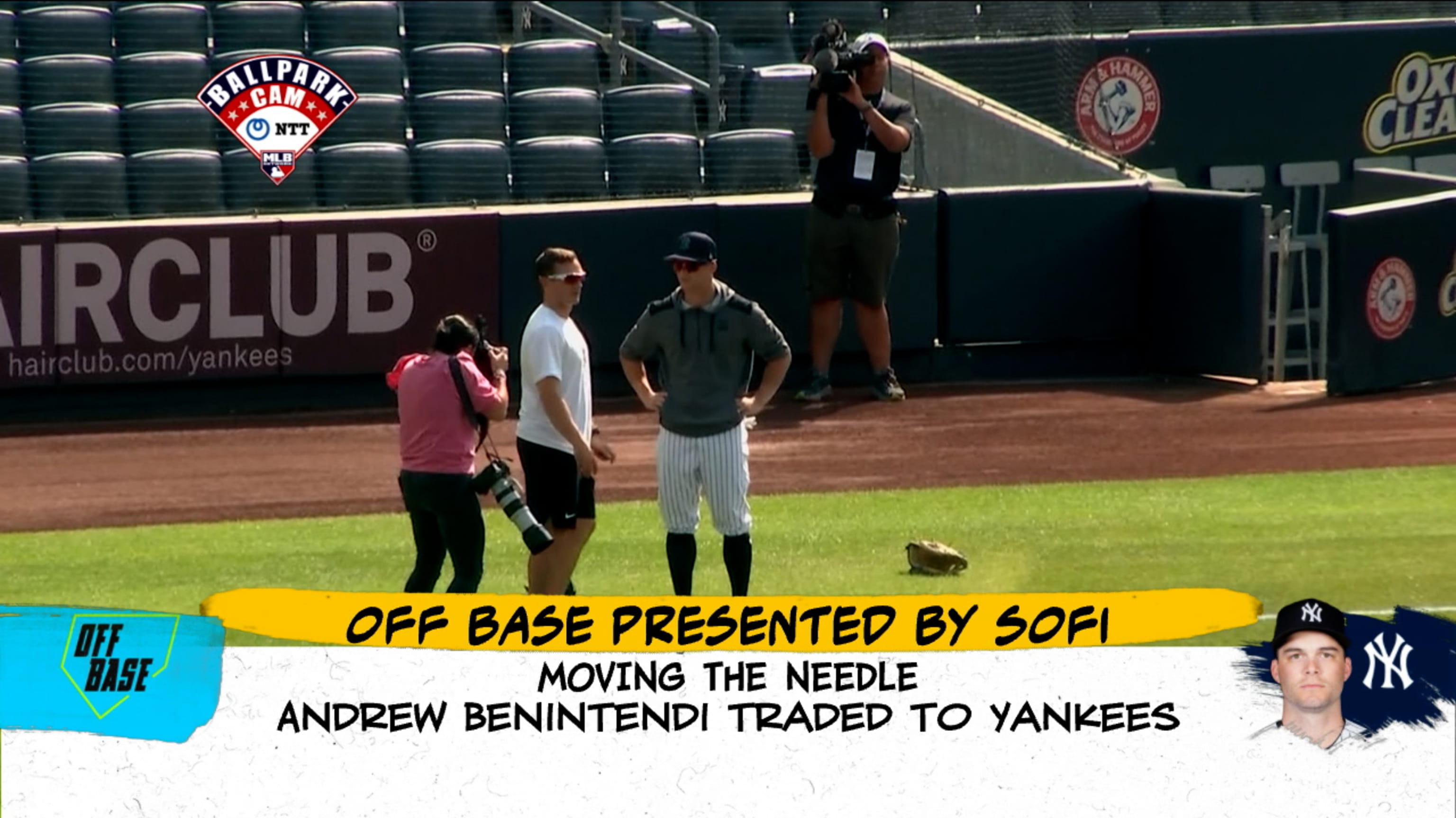 Andrew Benintendi introduced by Yankees