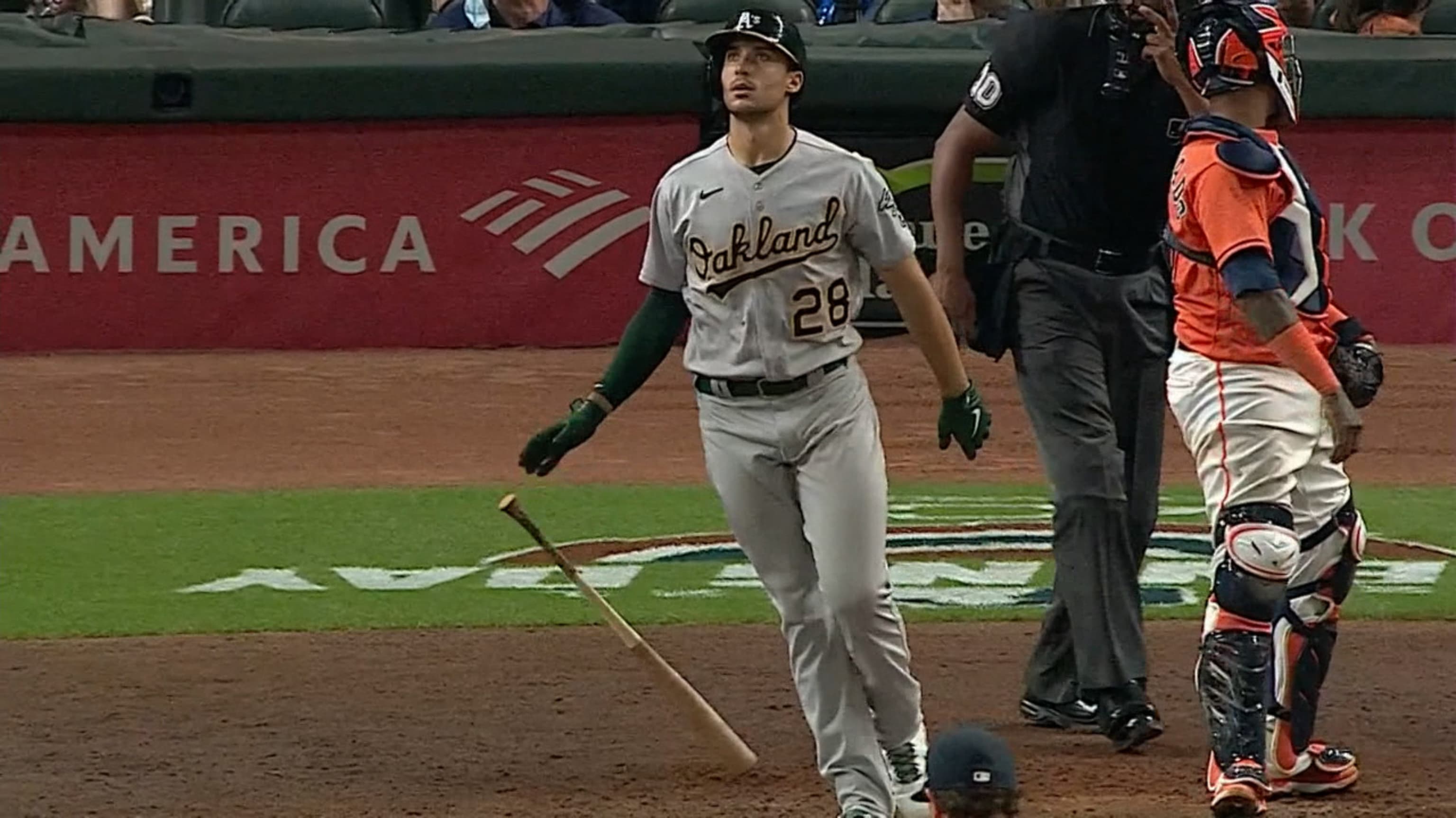 Olson pega HR de 3 rayas