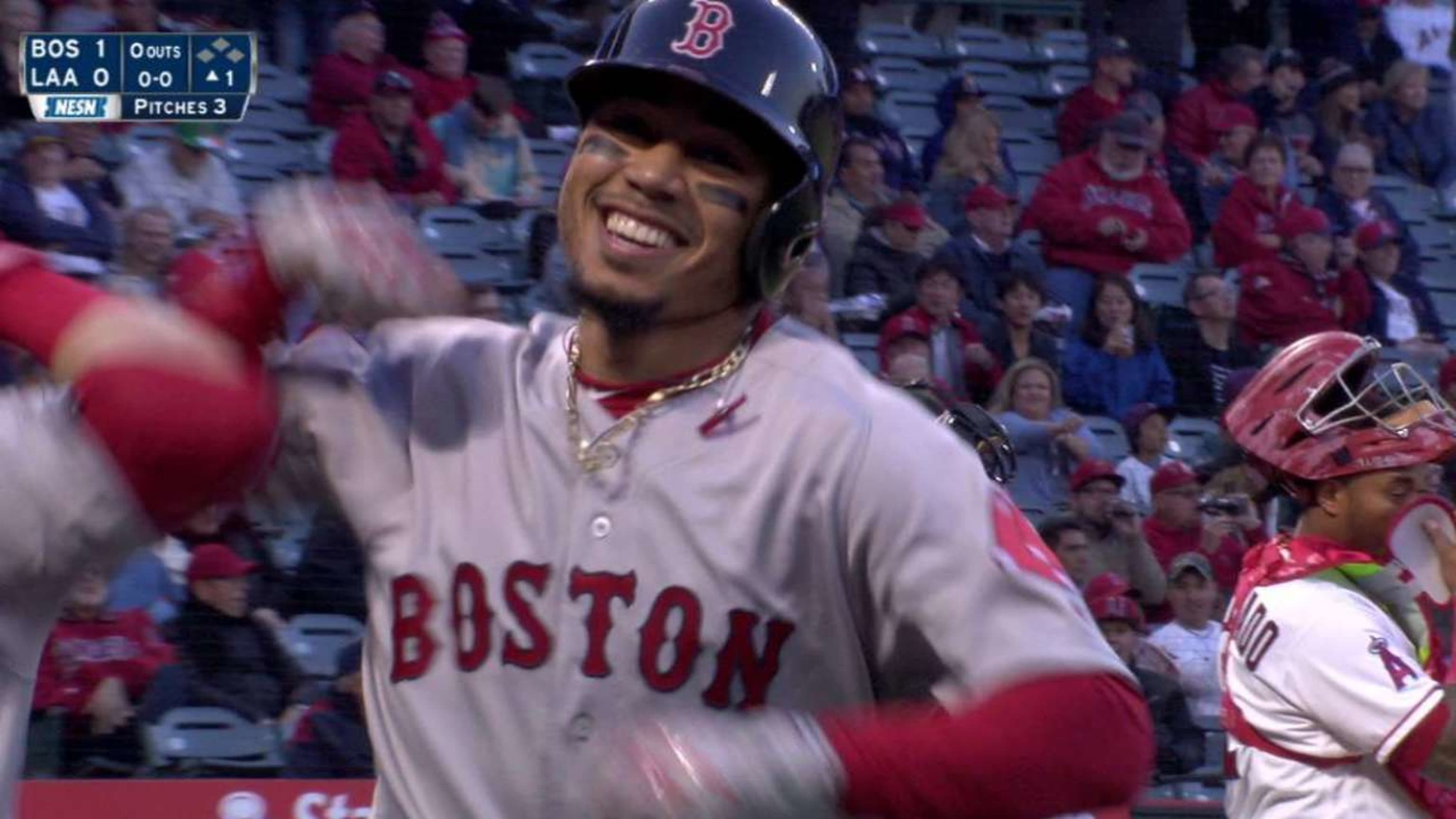 Red Sox To Wear These Gold-Trimmed Caps, Jerseys For World Series  Celebration 