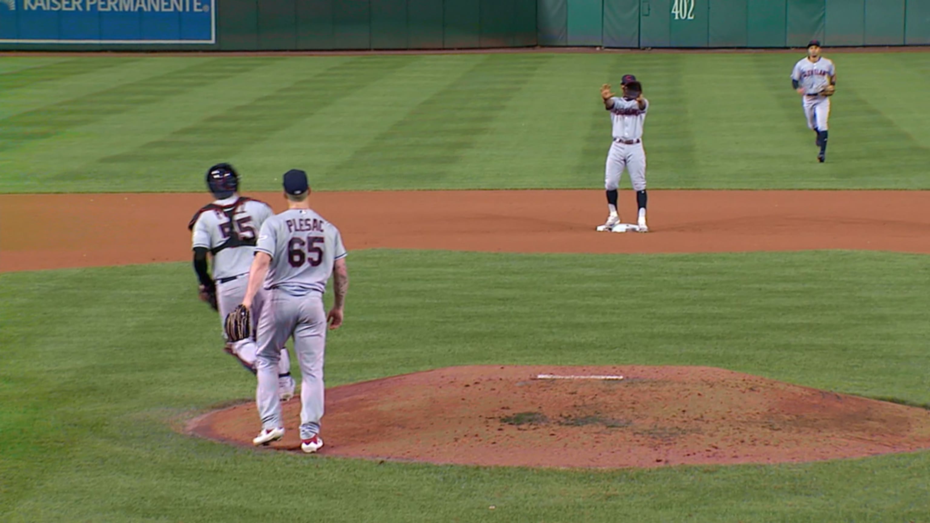 Indios terminan el 4to con DP