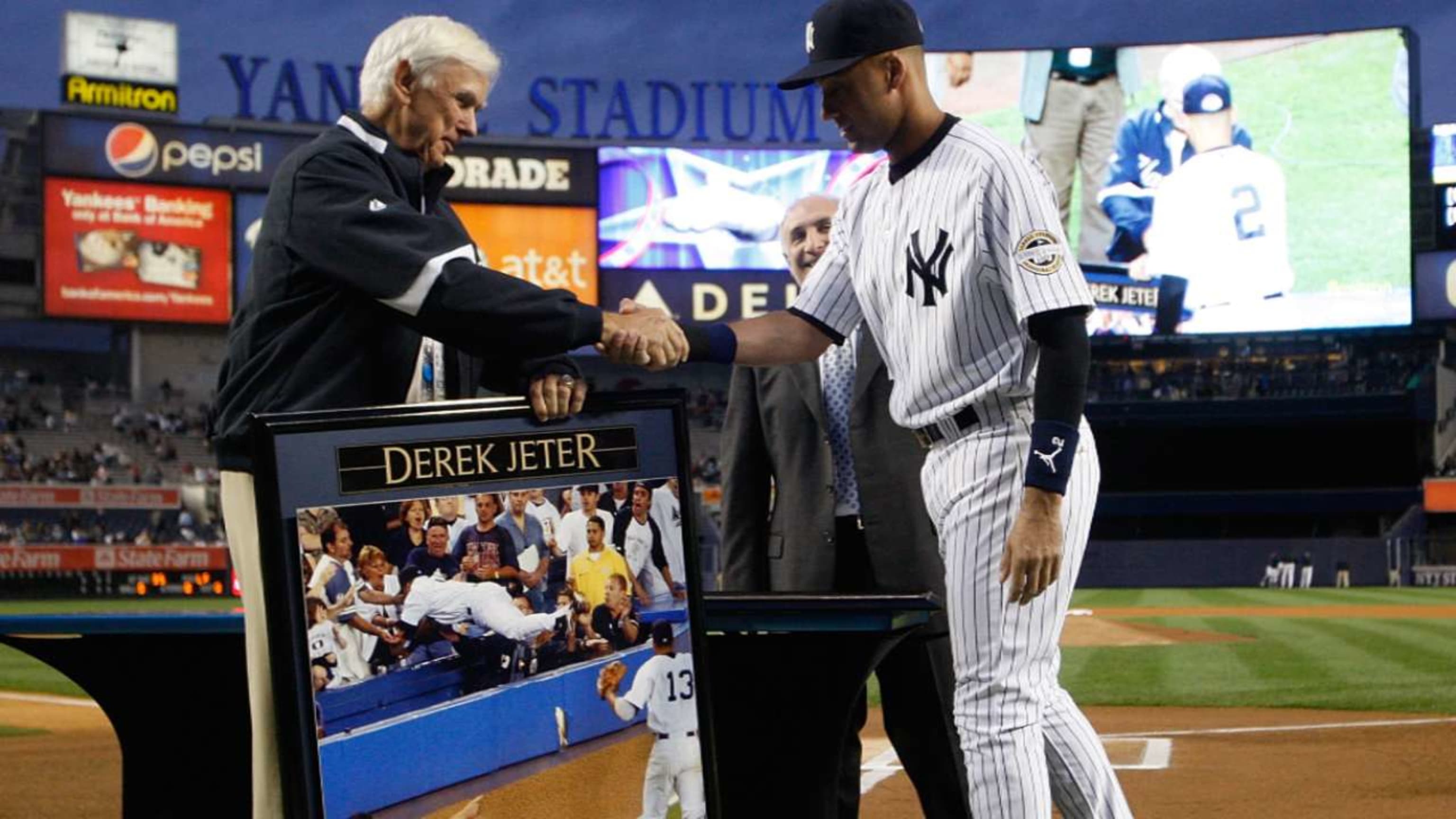 Gene Michael, Whose Yankee Teams Won 4 World Series, Dies at 79