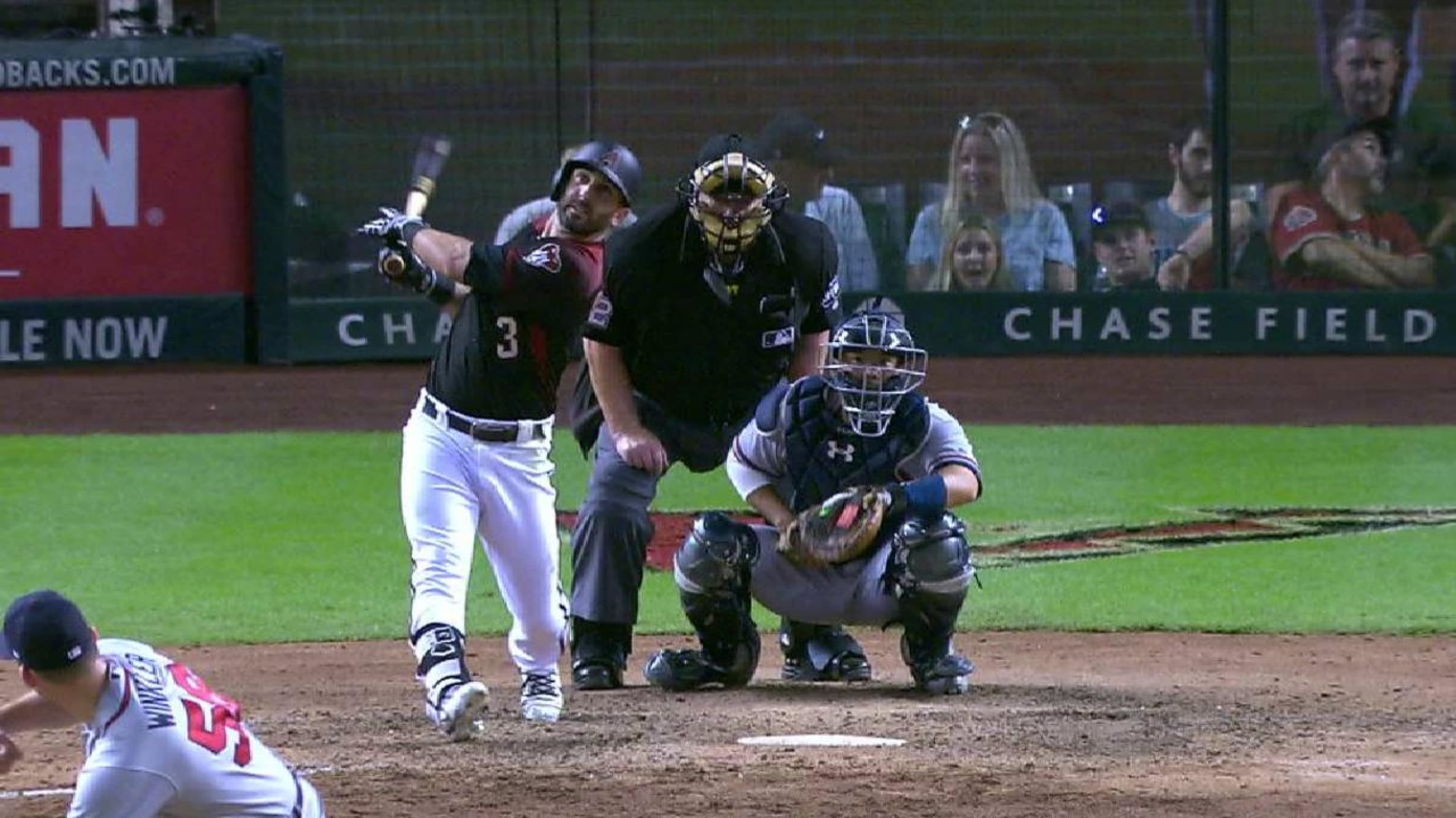Descalso's game-tying RBI double