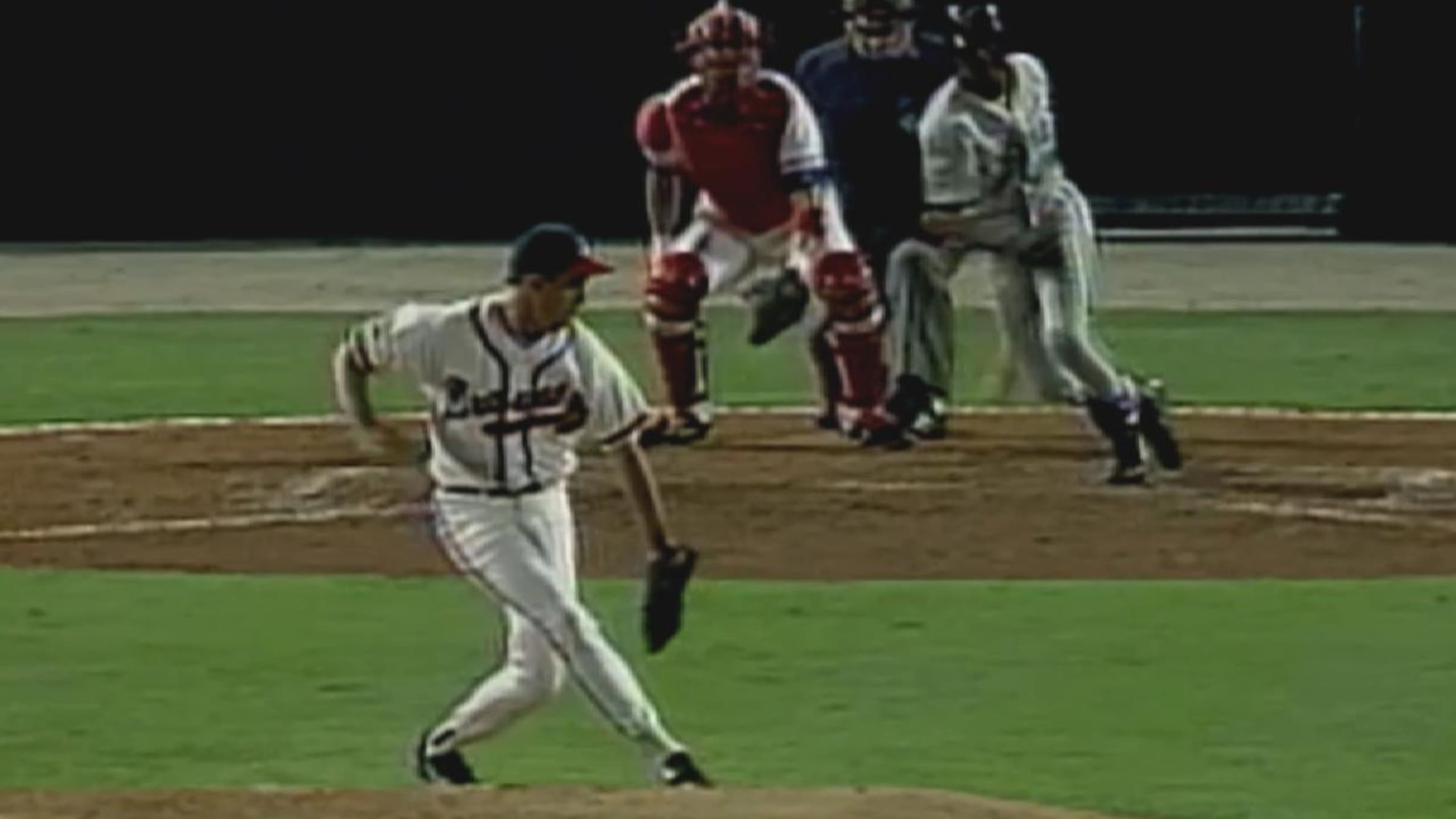 Such an improvement': How 18-time Gold Glover Greg Maddux is