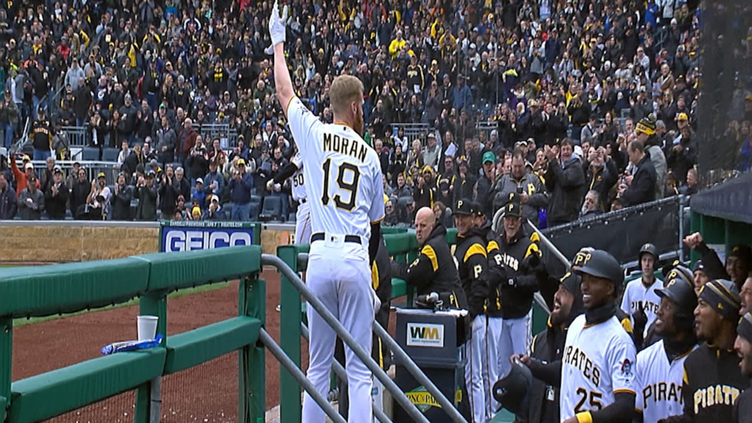 Eccentric fan 'Marlins Man' takes liking to Pirates games at PNC