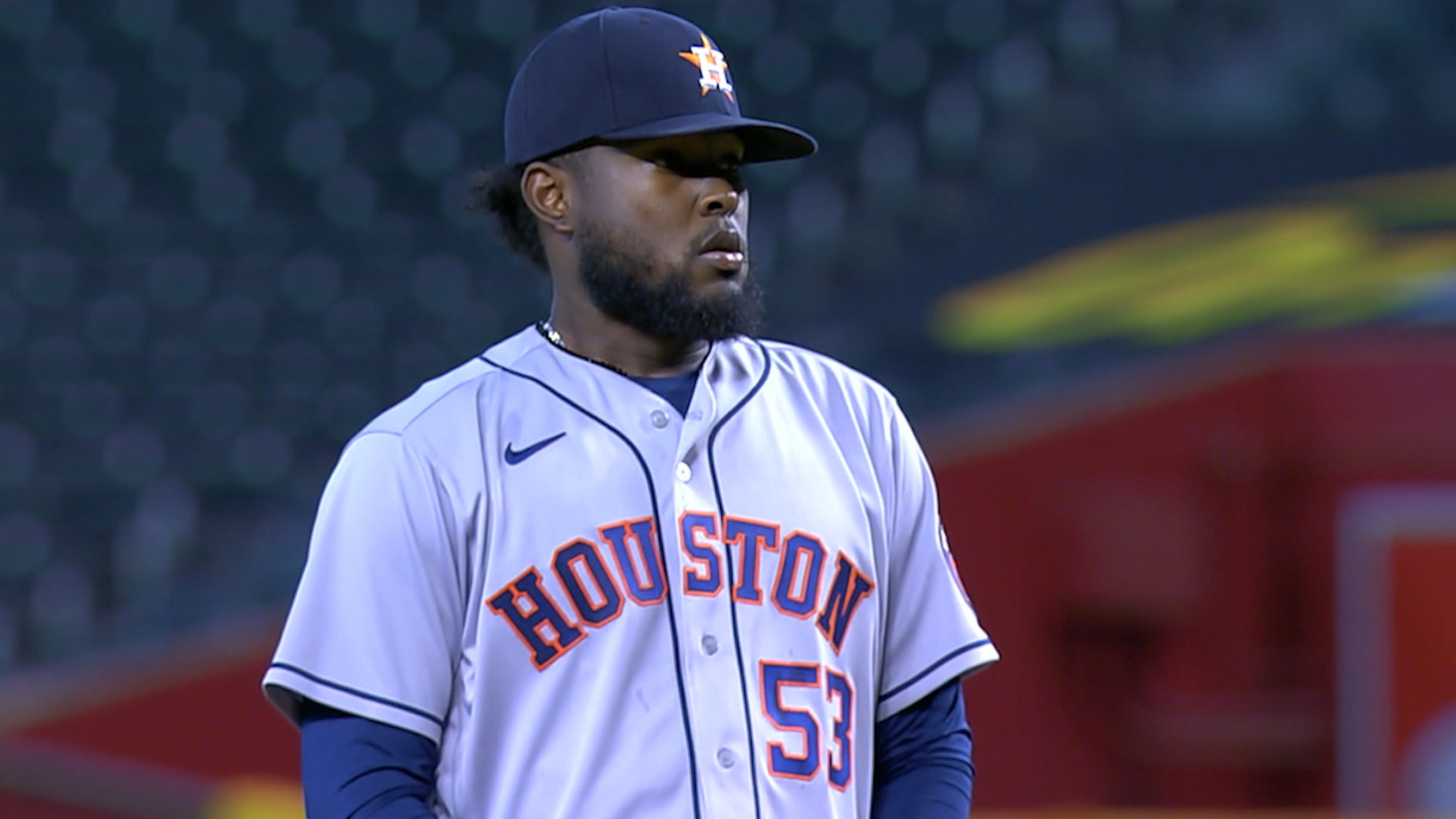 Javier controla a D-backs a una carrera