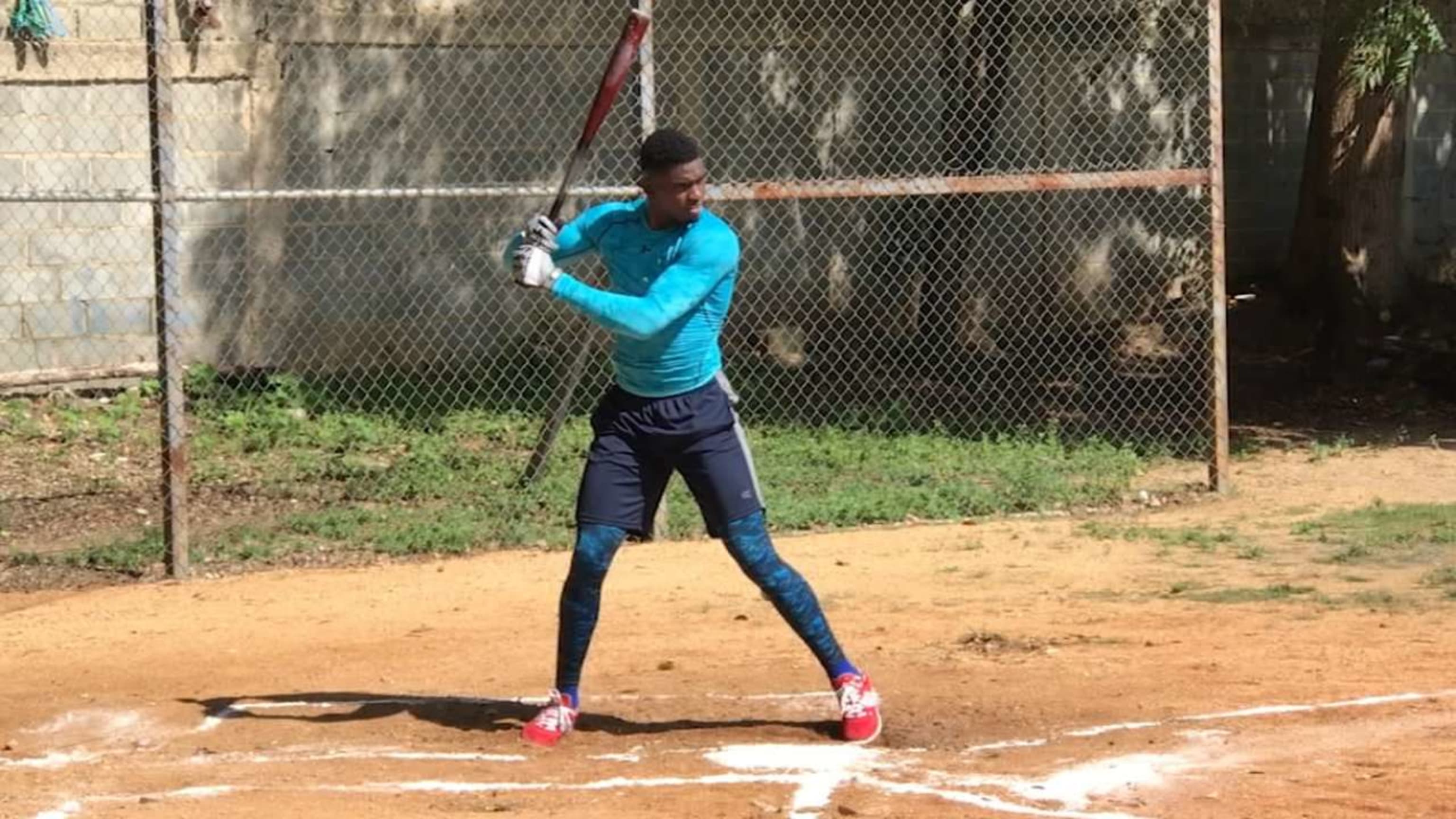 Top Prospects: Robert, CWS