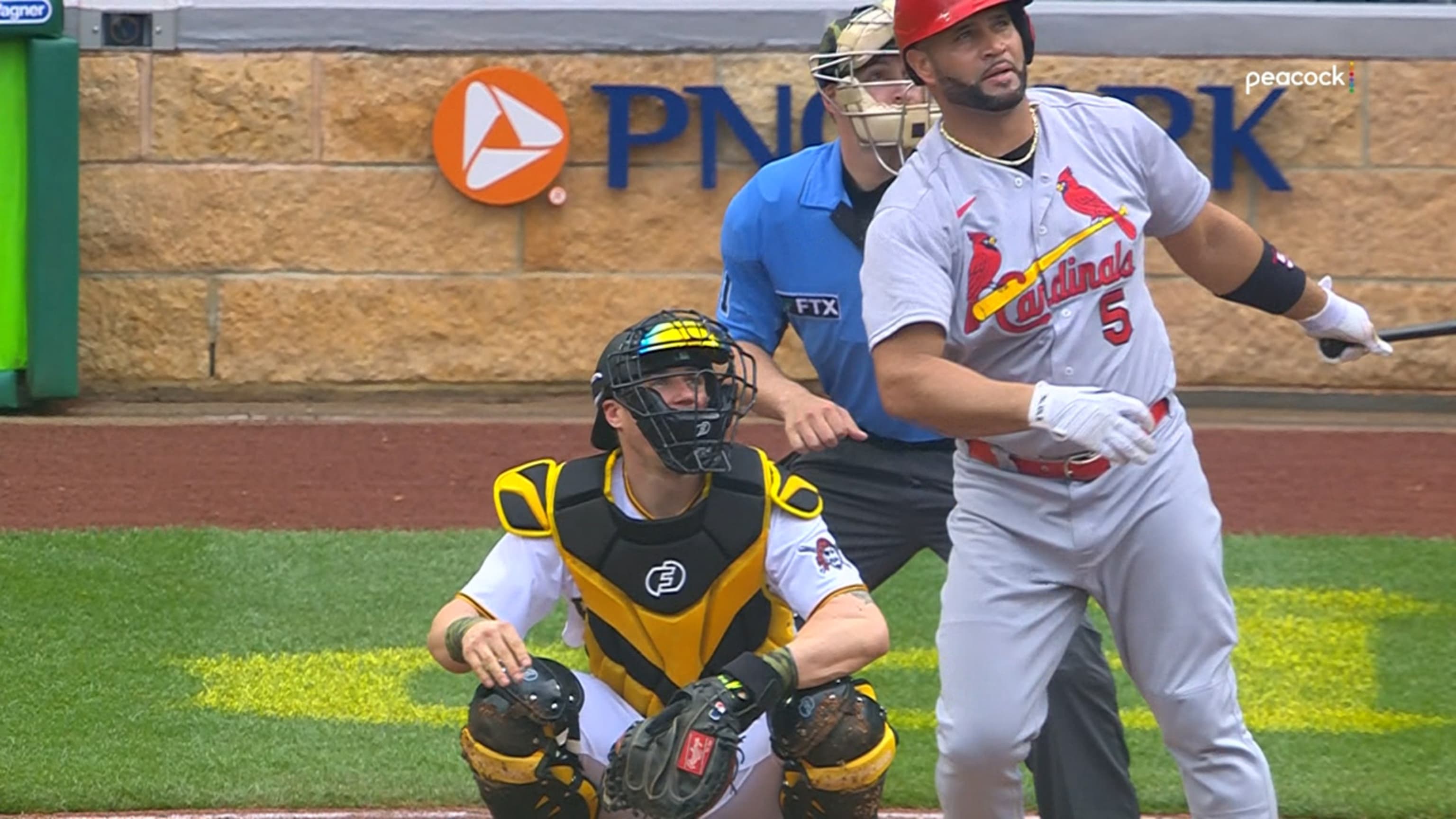 Yadier Molina PITCHES the entire 9th inning for the Cardinals! (Pujols  helps him warm up!) 