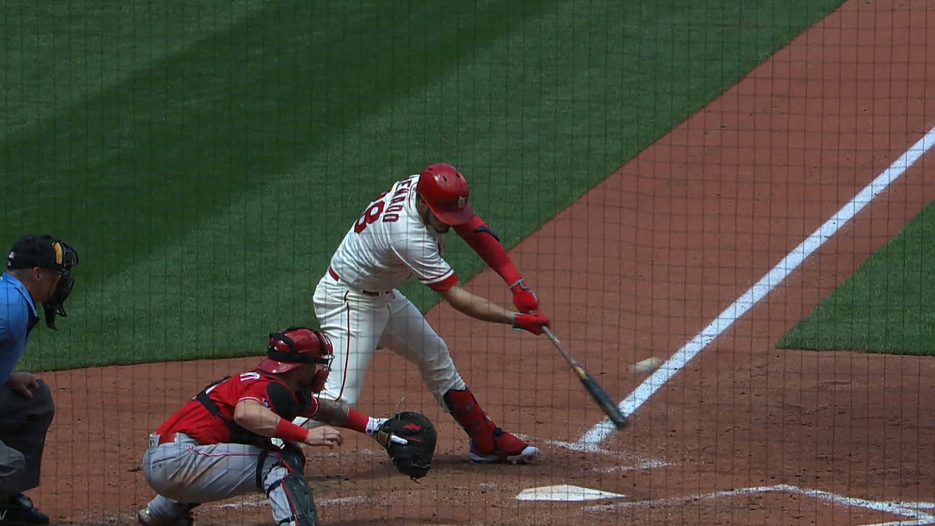 Yadier Molina exits after hit with foul tip