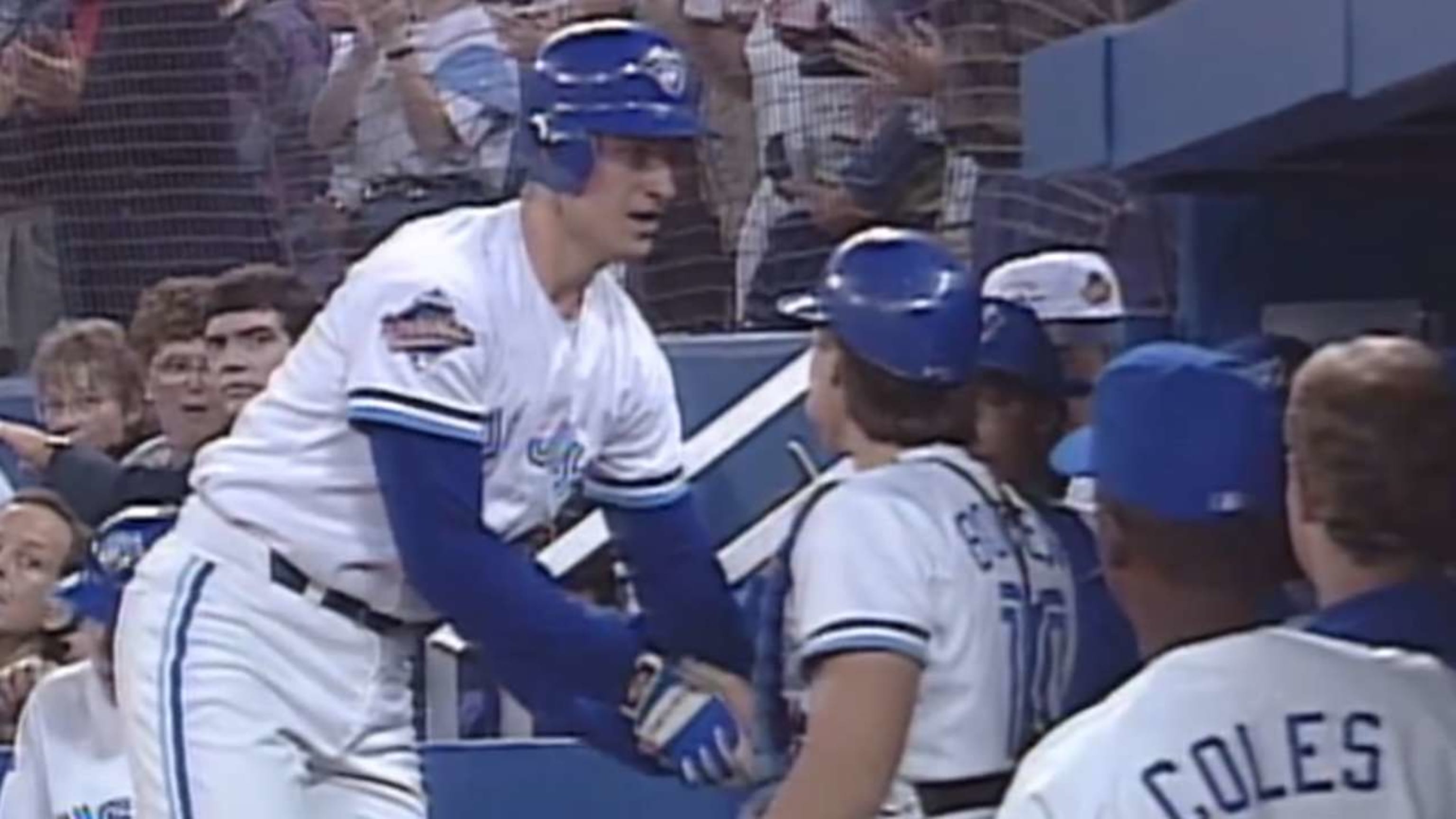 Olerud's go-ahead homer in 6th