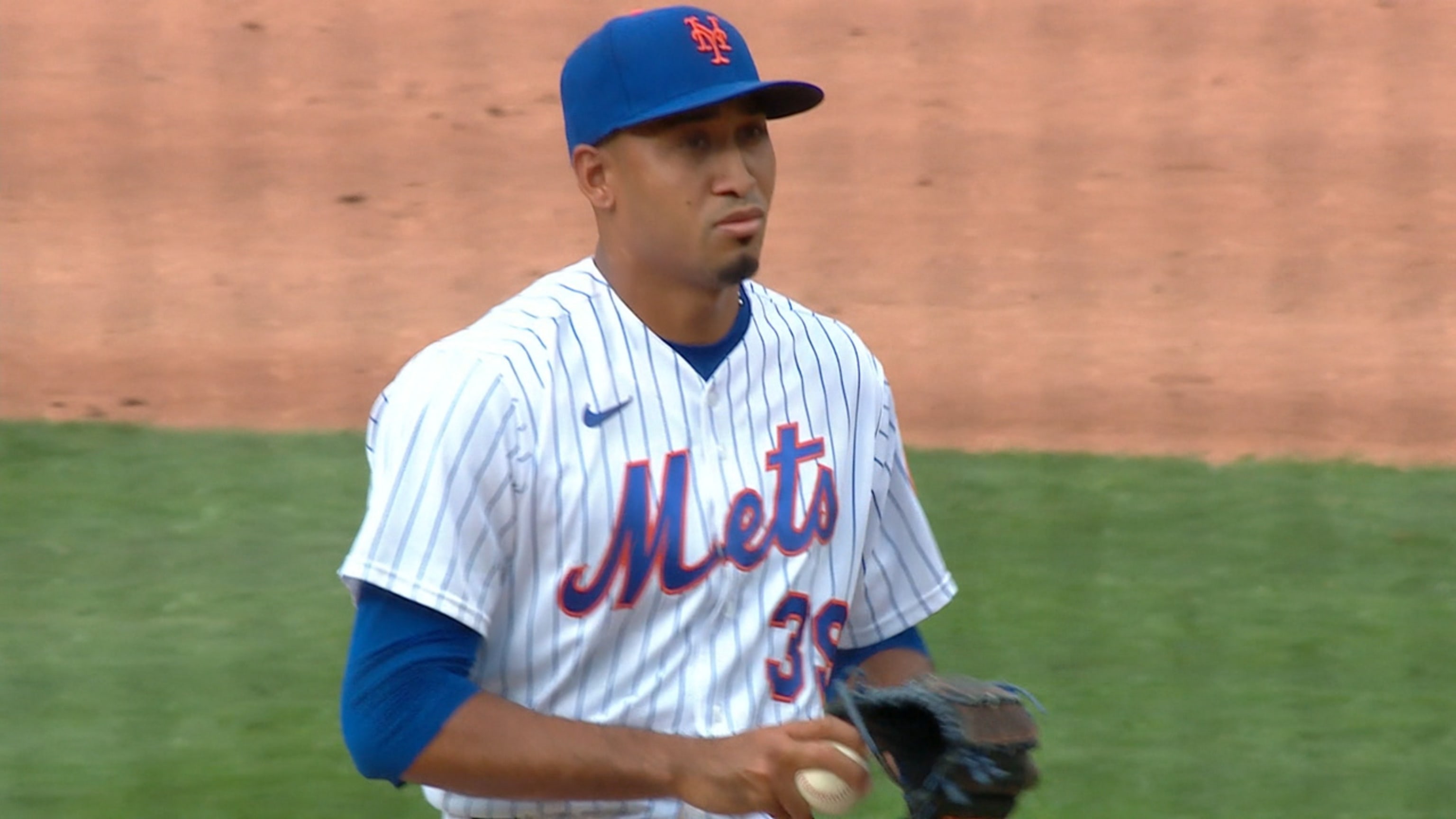 Edwin Díaz sella la victoria