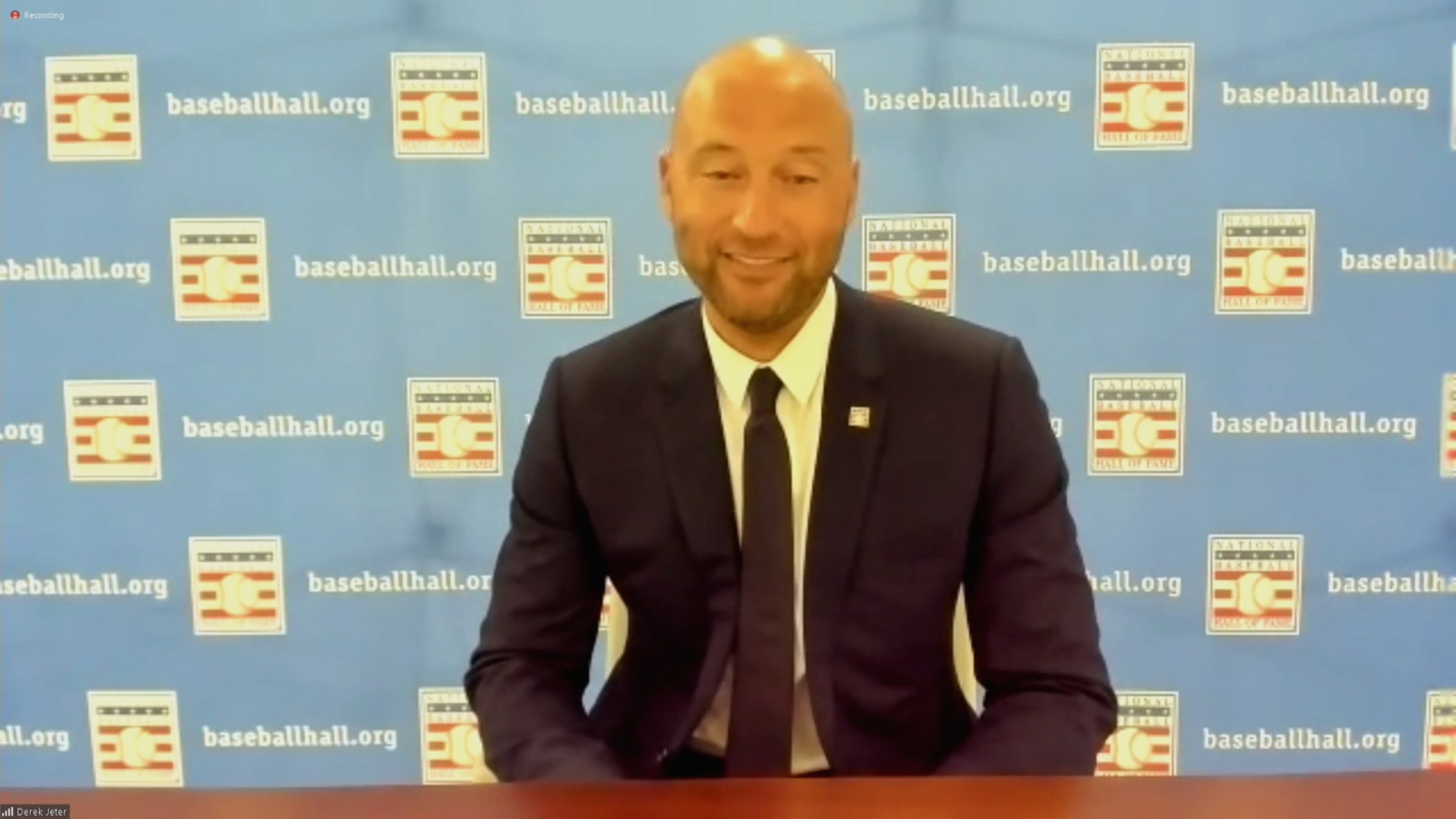 Yankees great Derek Jeter takes shot at lone Hall of Fame snubber in iconic induction  speech 