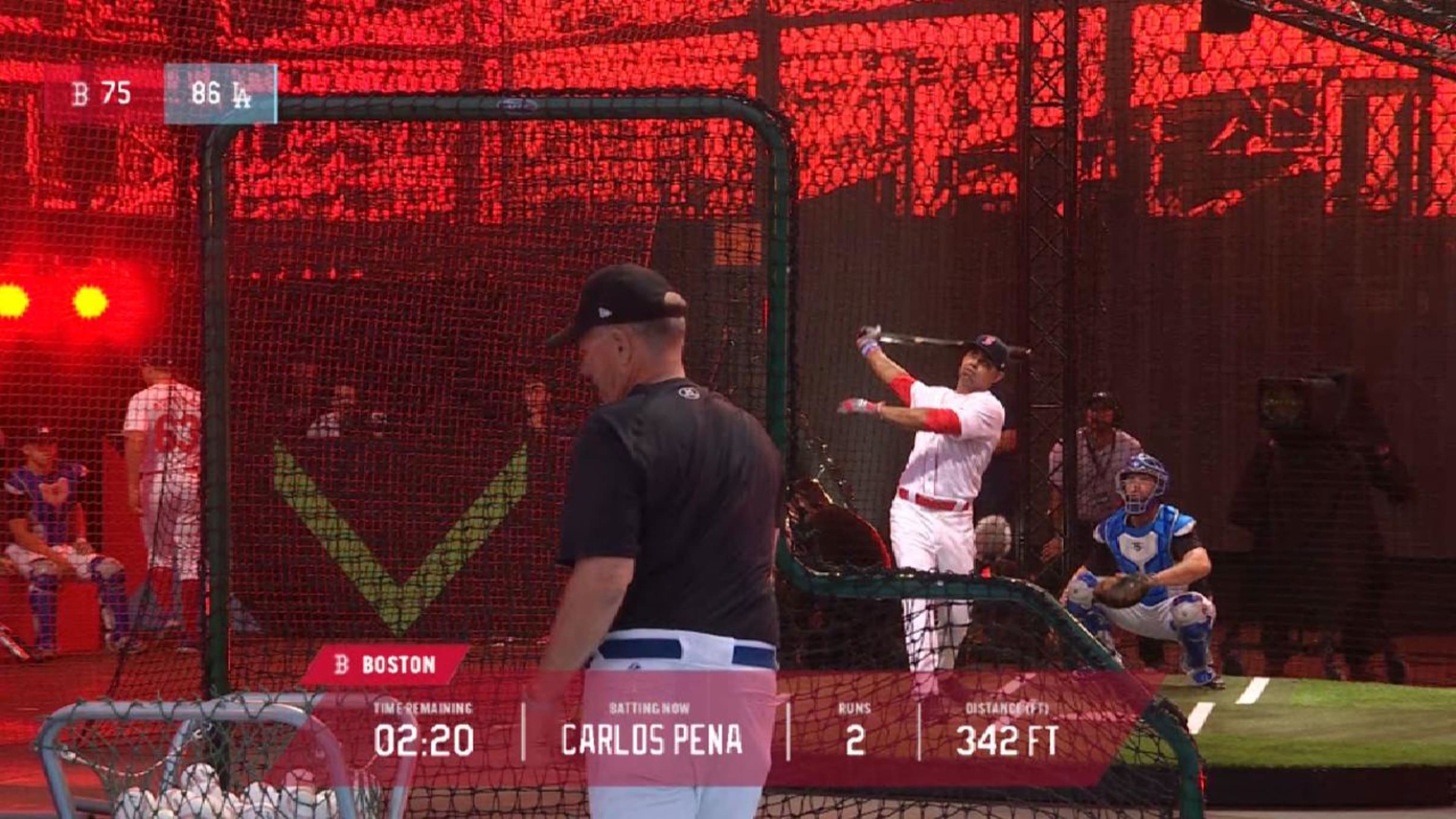 Watch Cliff Floyd beat the clock with a bevvy of dingers in the MLB Battleground Home Run Derby MLB