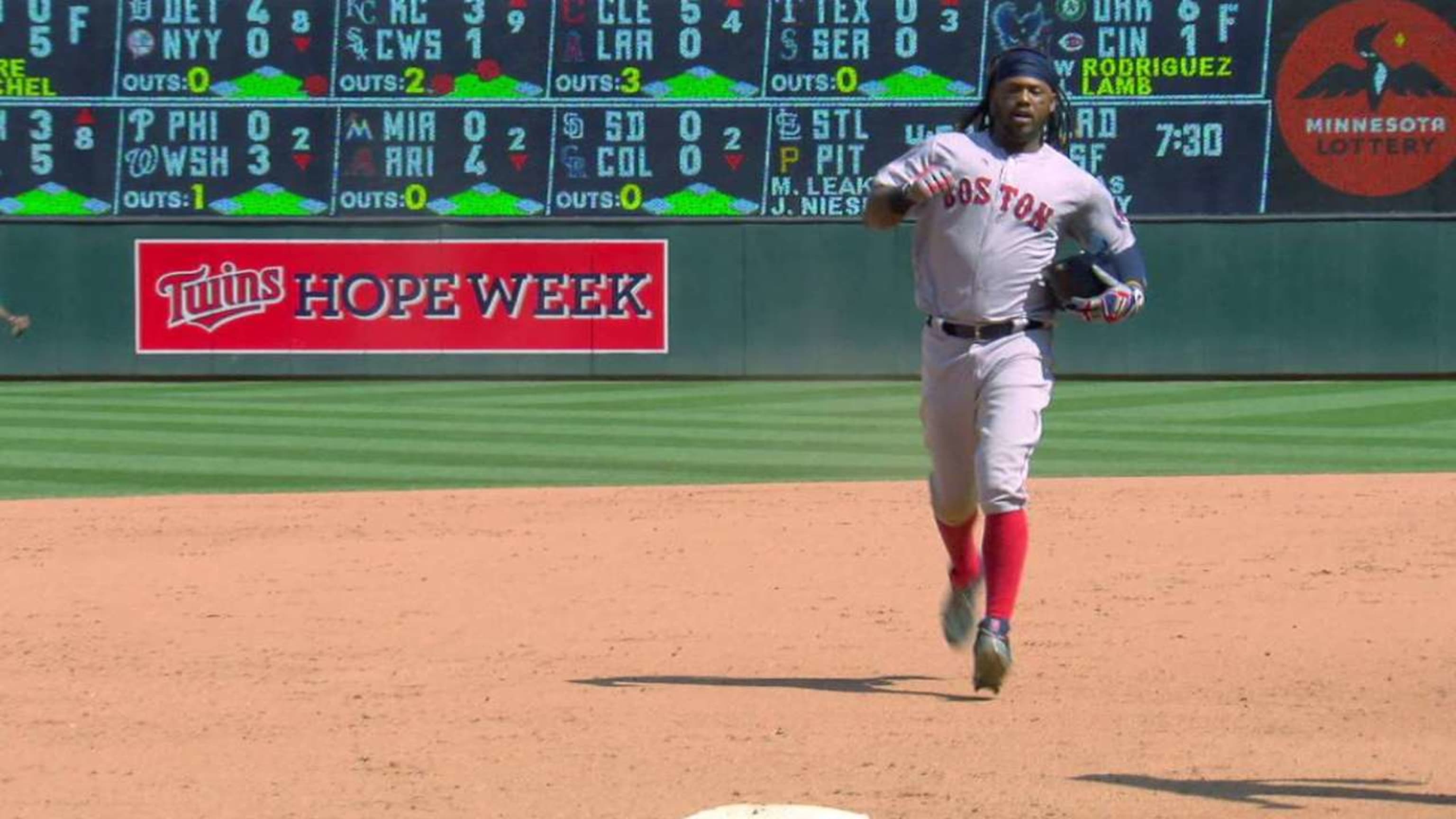 Falling Base Male Refusing To Let It Suffer The Shame Of Falling Off Hanley Ramirez Carried His Helmet To Third Base Mlb Com refusing to let it suffer the shame of