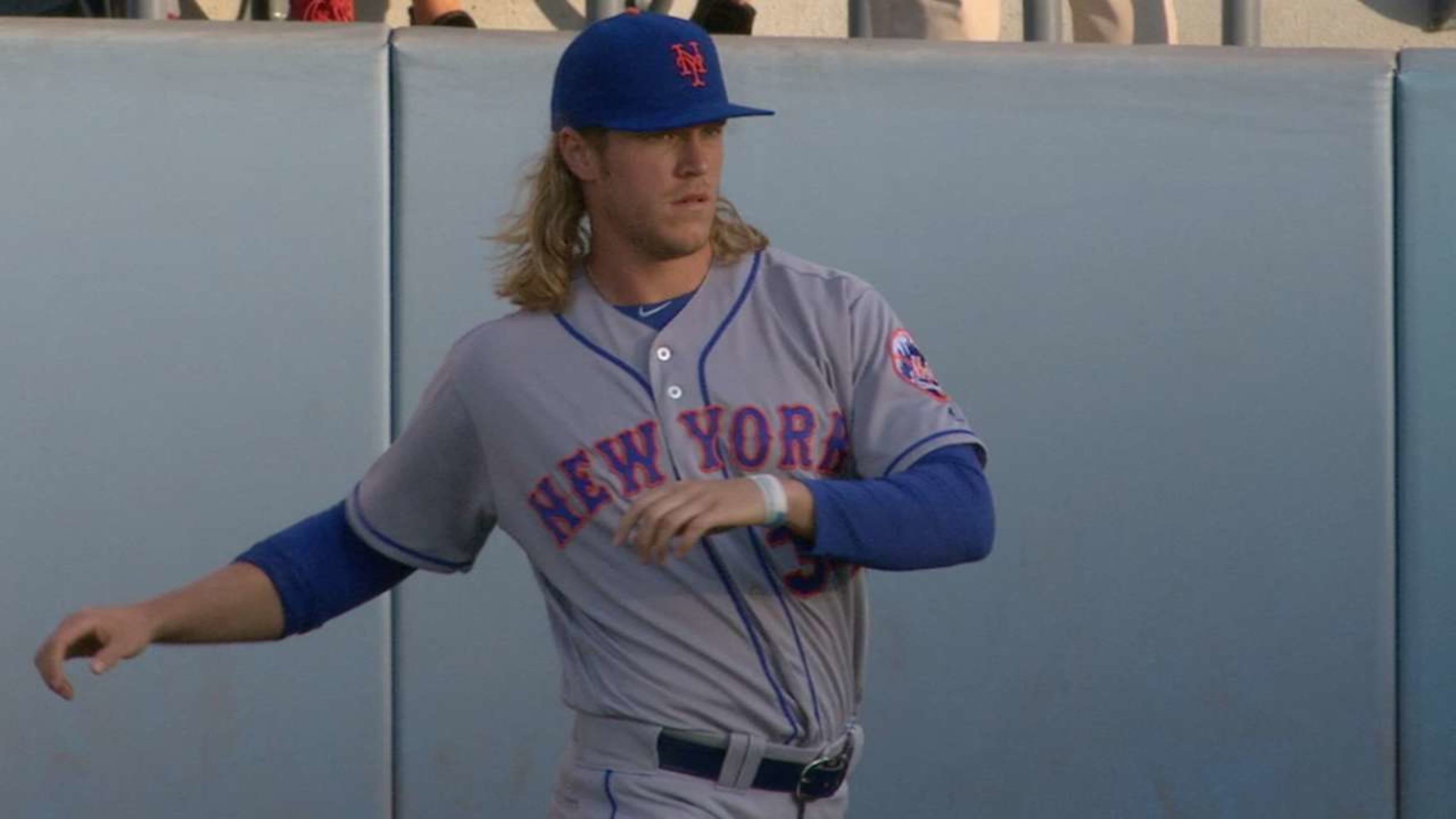 Mets Pitcher Noah Syndergaard's Gorgeous New Instababe Squeeze Really  Brings The Heat - Maxim