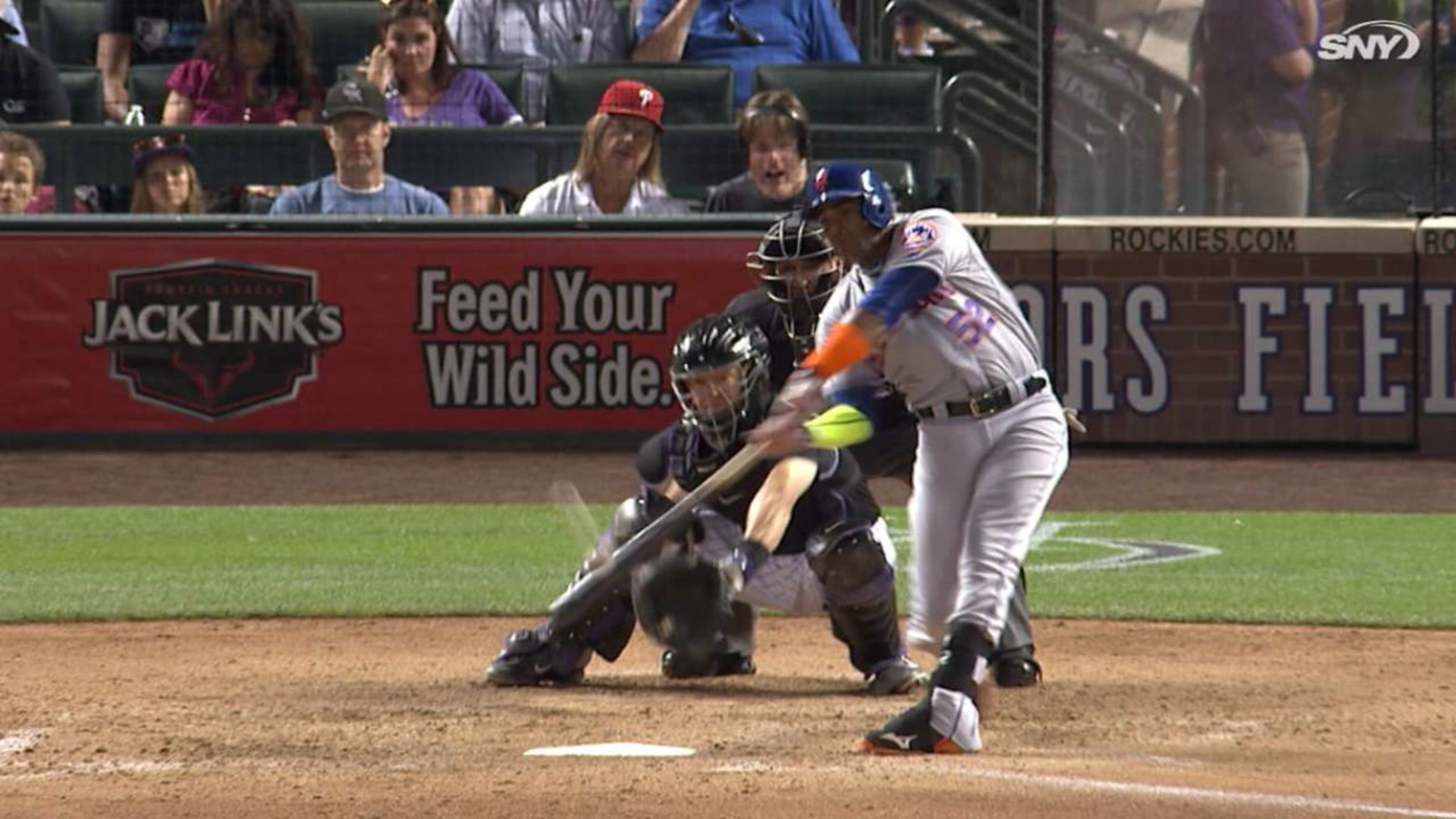 Must C: Céspedes sacude tres jonrones