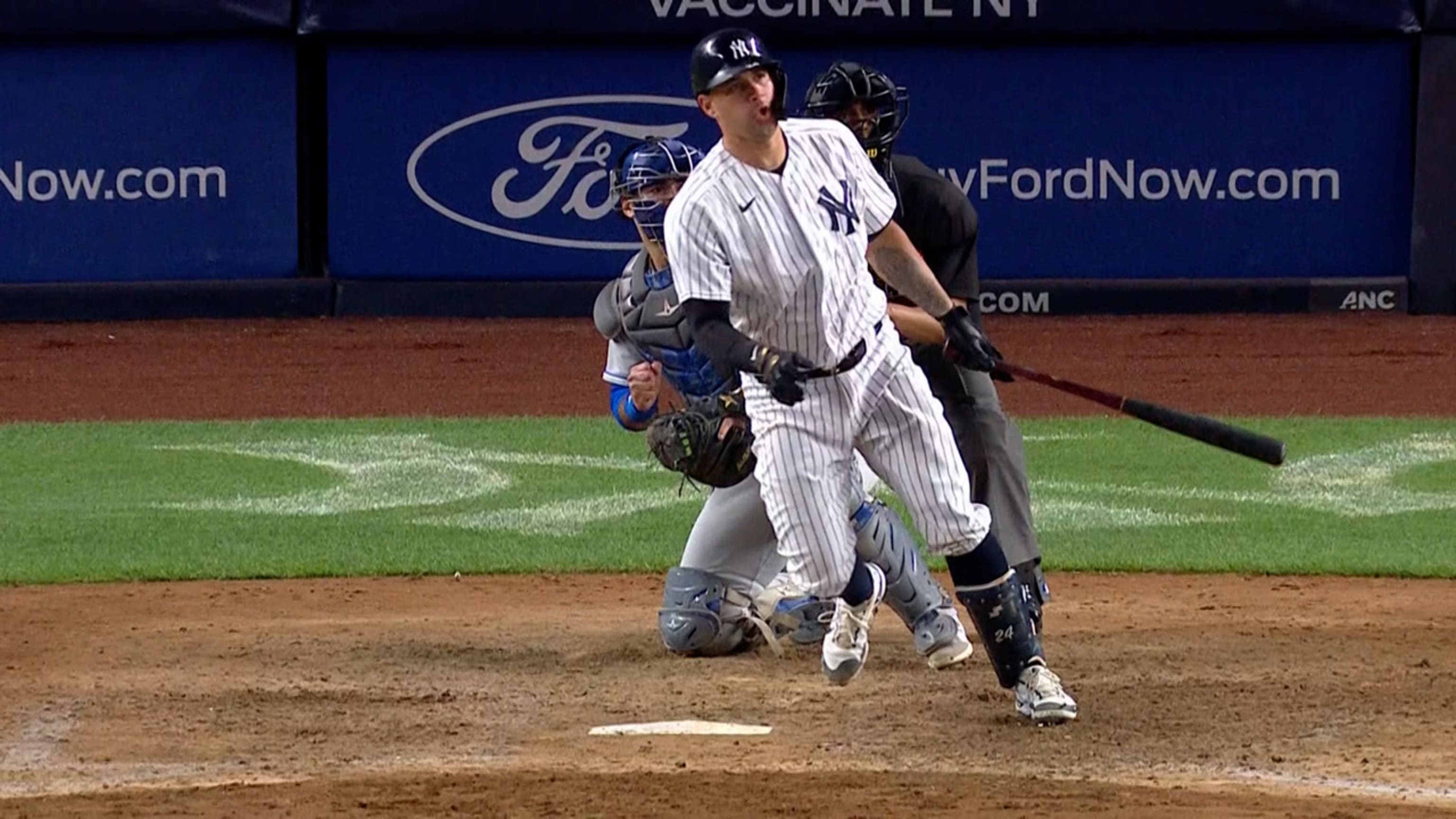 Gary Sánchez empata con HR