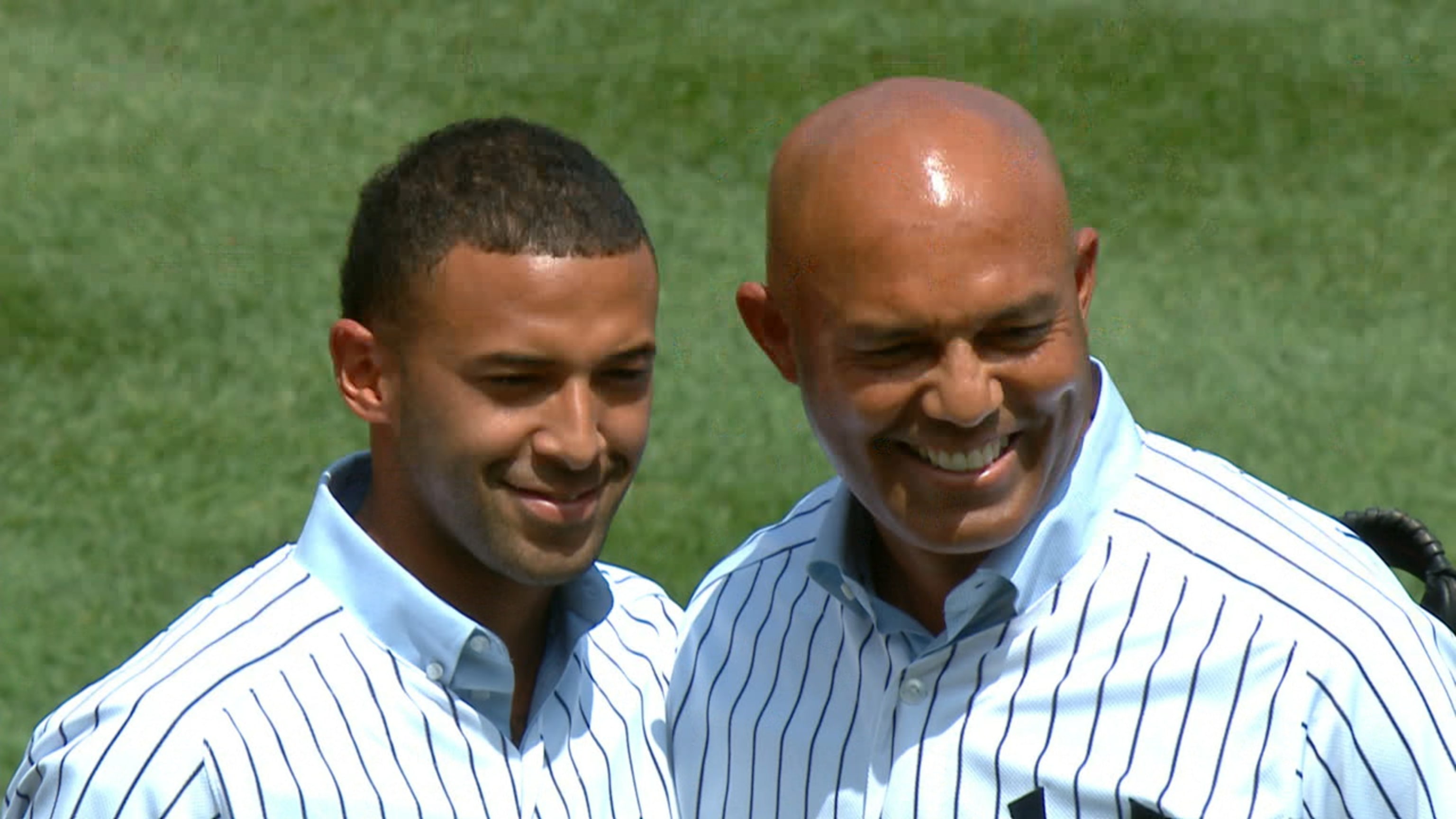 Yankees honor Mariano Rivera in pregame ceremony