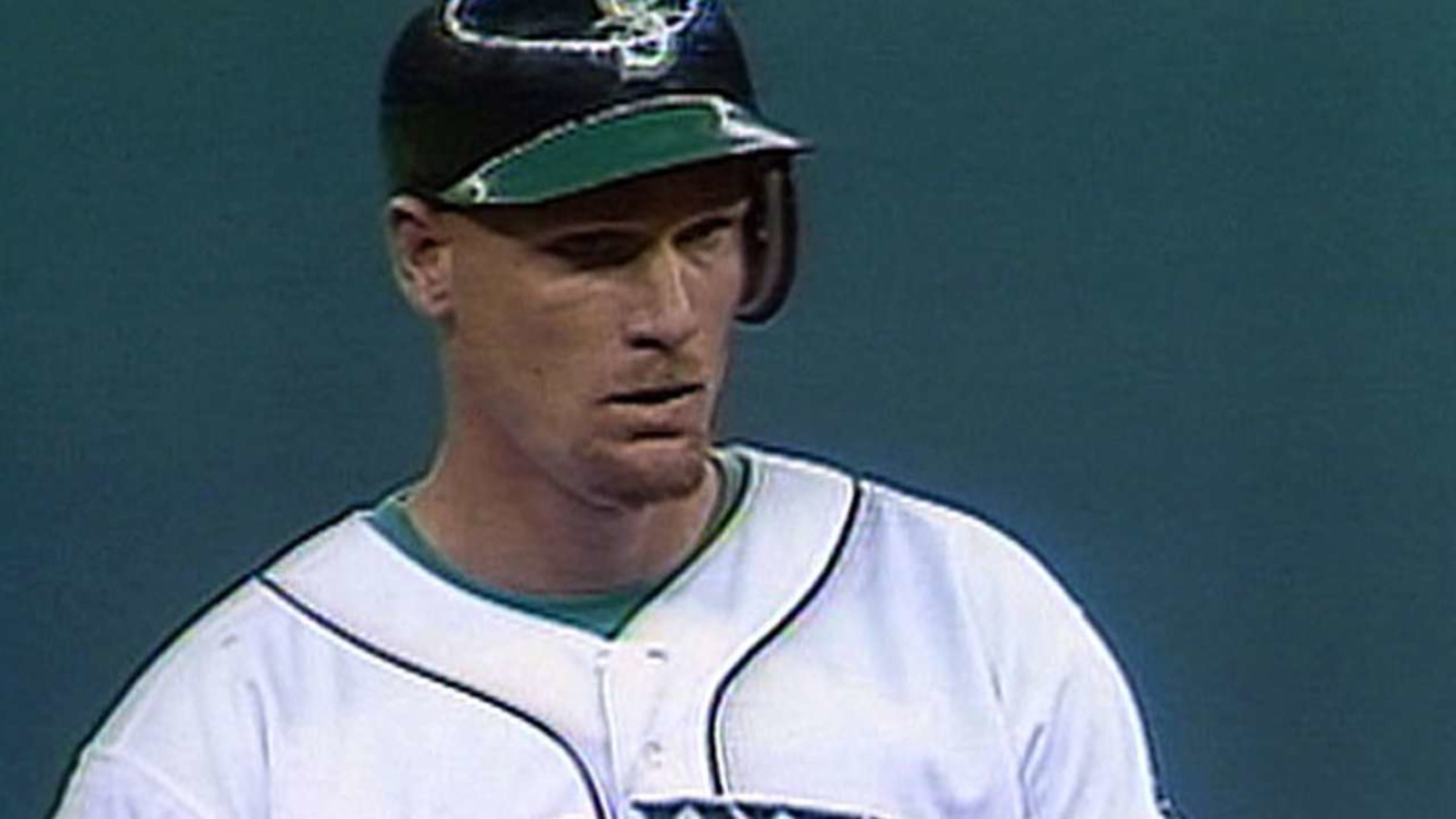 Mariners, Cardinals to wear 1984 throwbacks