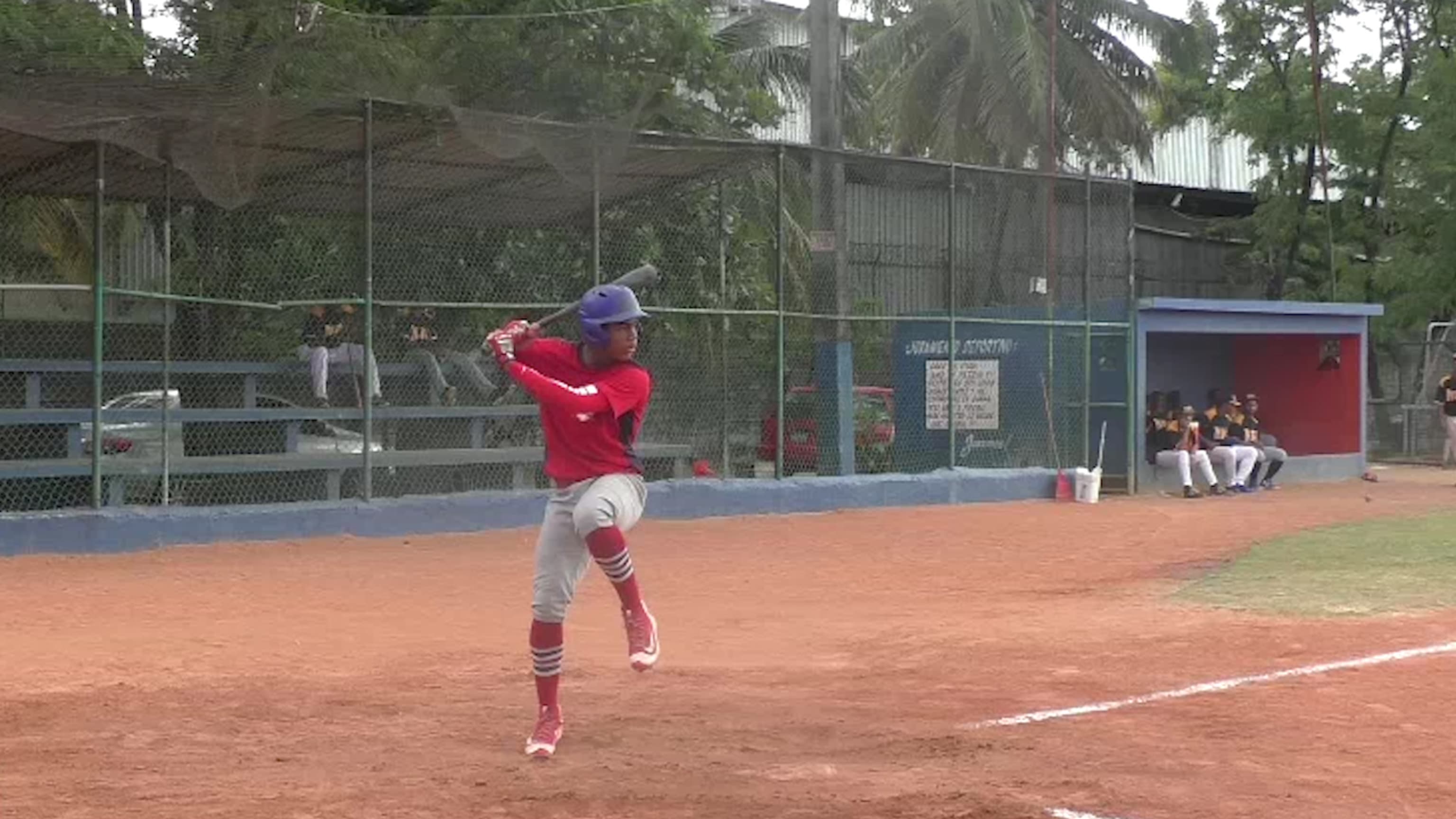 Top Int'l Prospects: Santana, SS