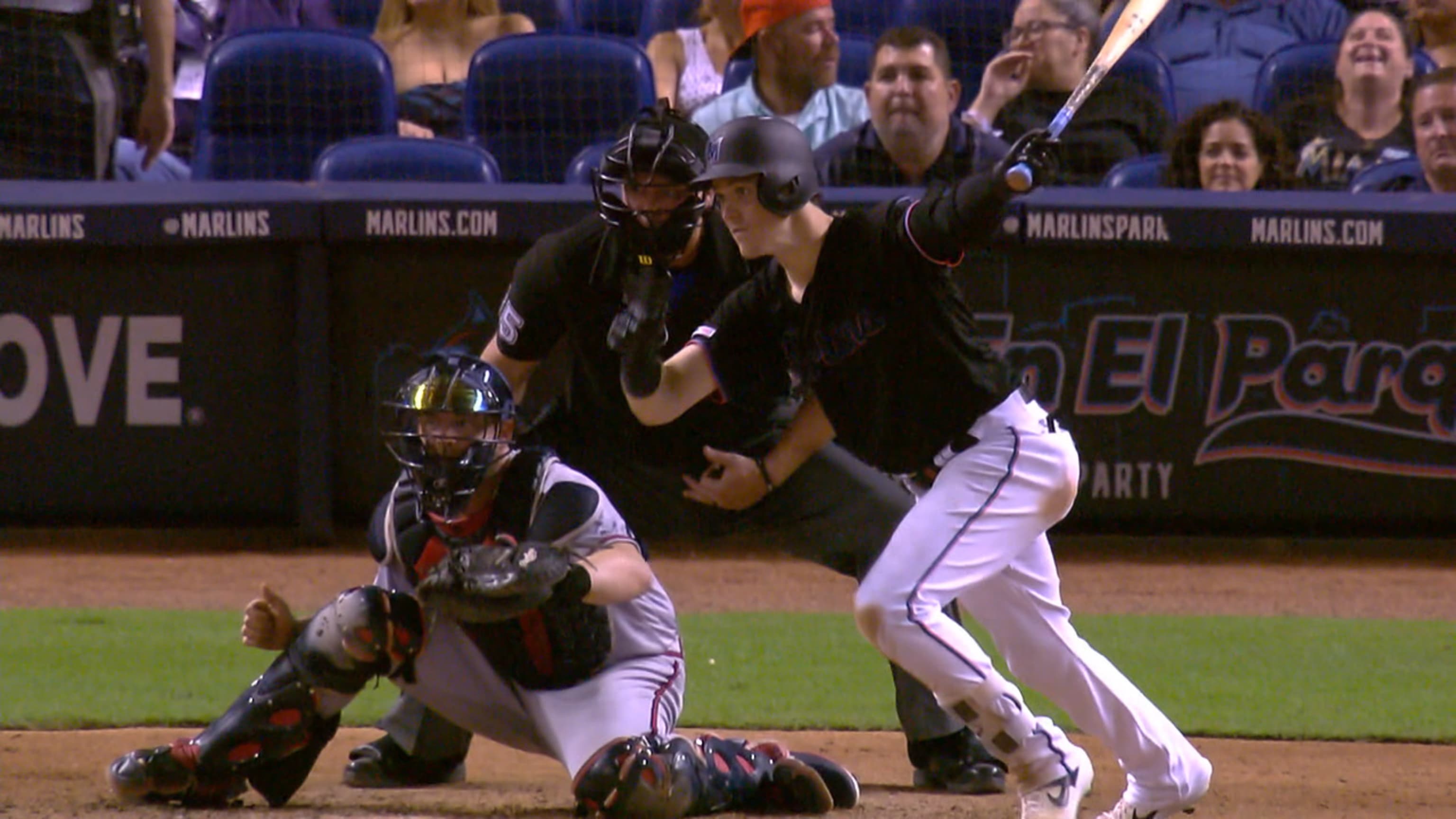 Miami Marlins walk off Chicago Cubs to open series