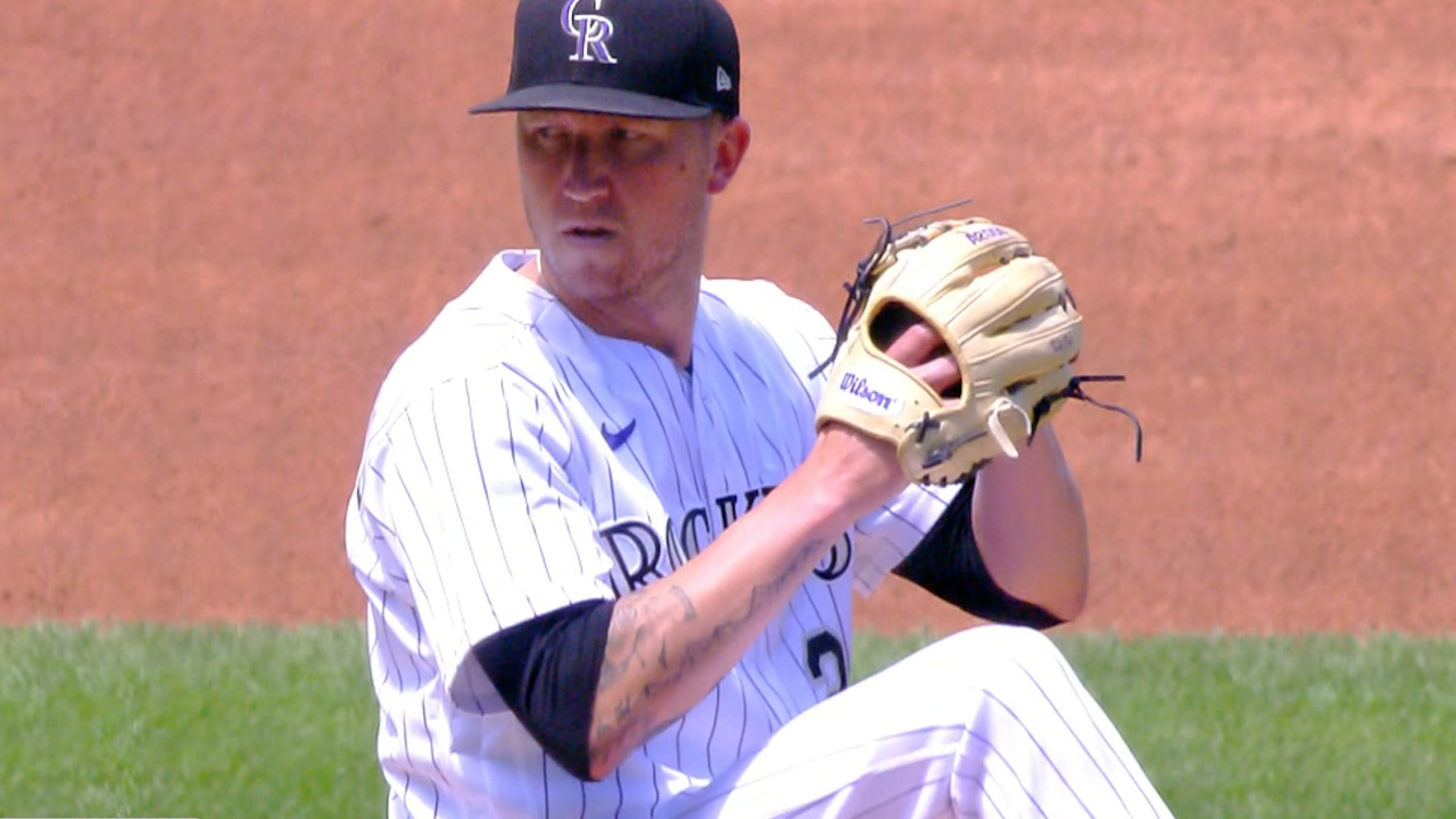 Rockies' Kyle Freeland leaves game against Nationals with leg injury – The  Denver Post