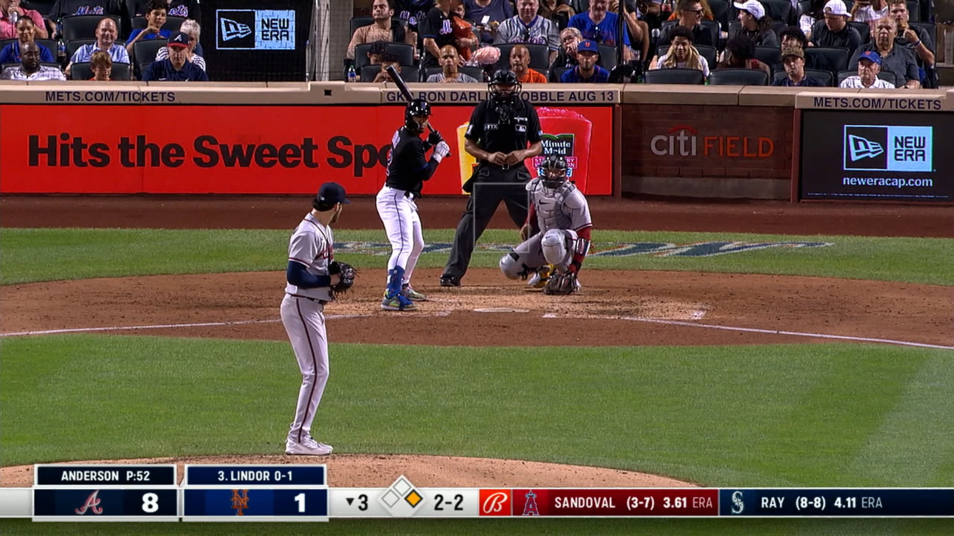 Ian Anderson poncha a Lindor