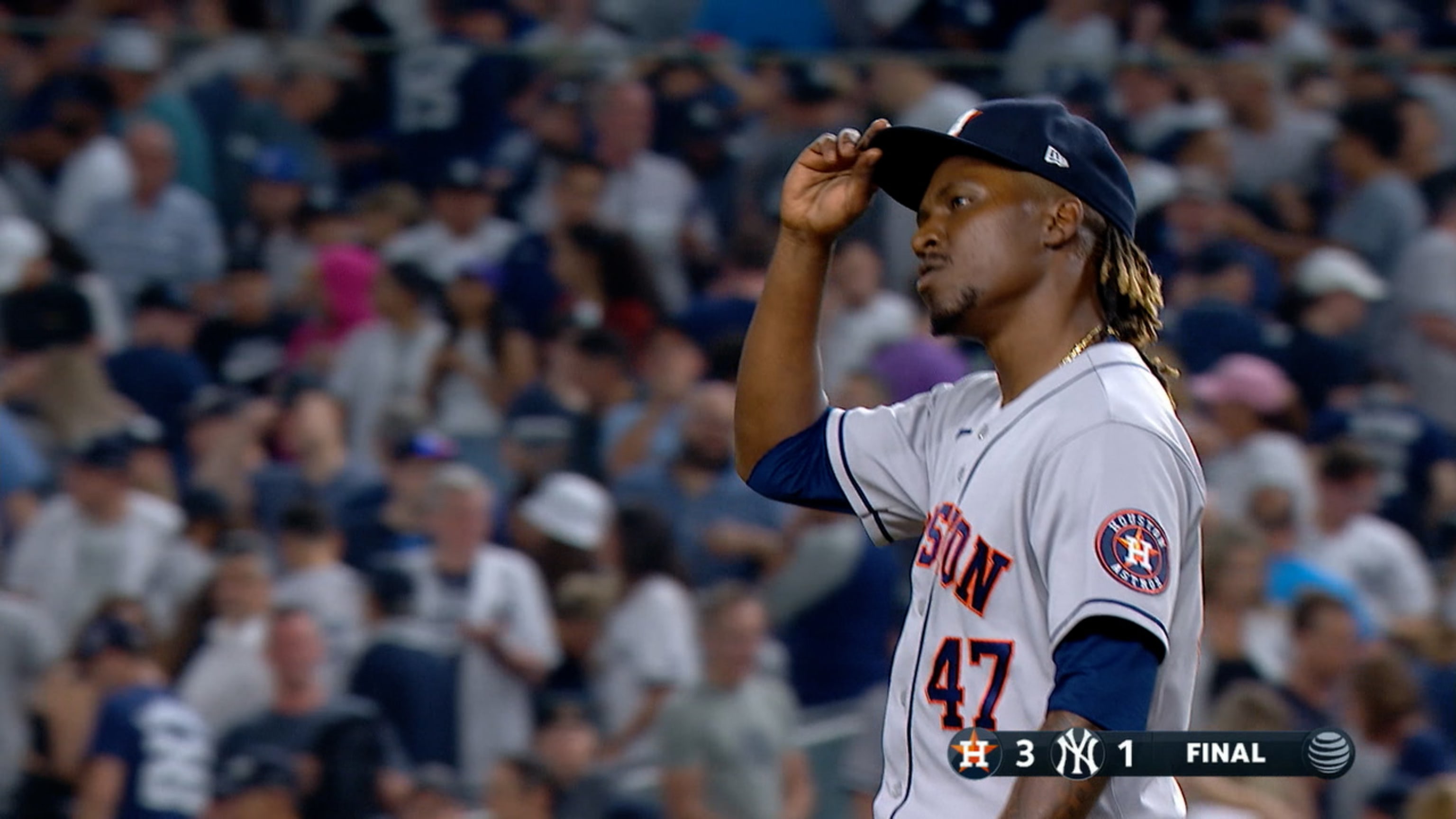 Yankees win as Houston Astros make return to rowdy Yankee Stadium