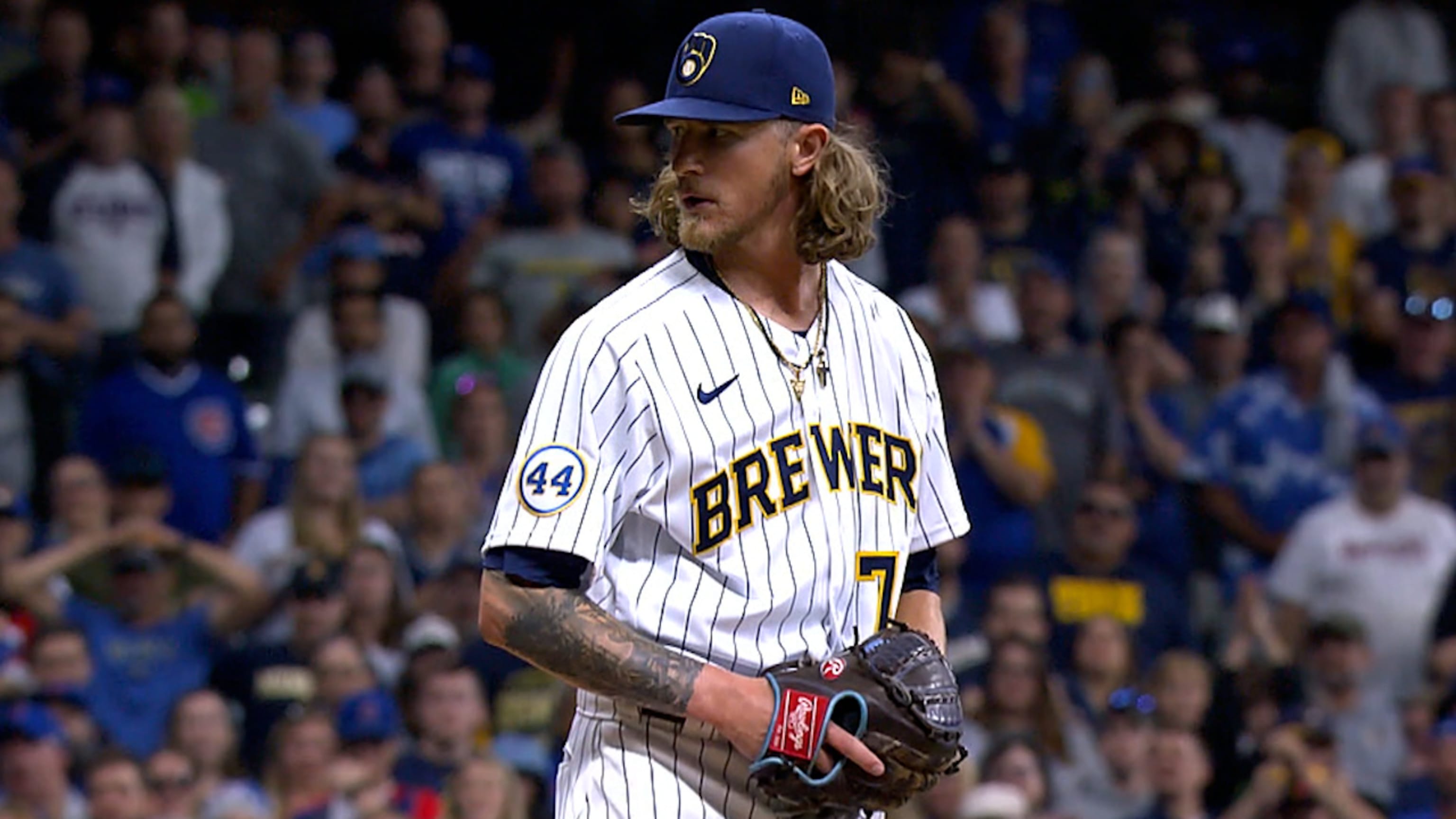 Josh Hader logra salvado #33