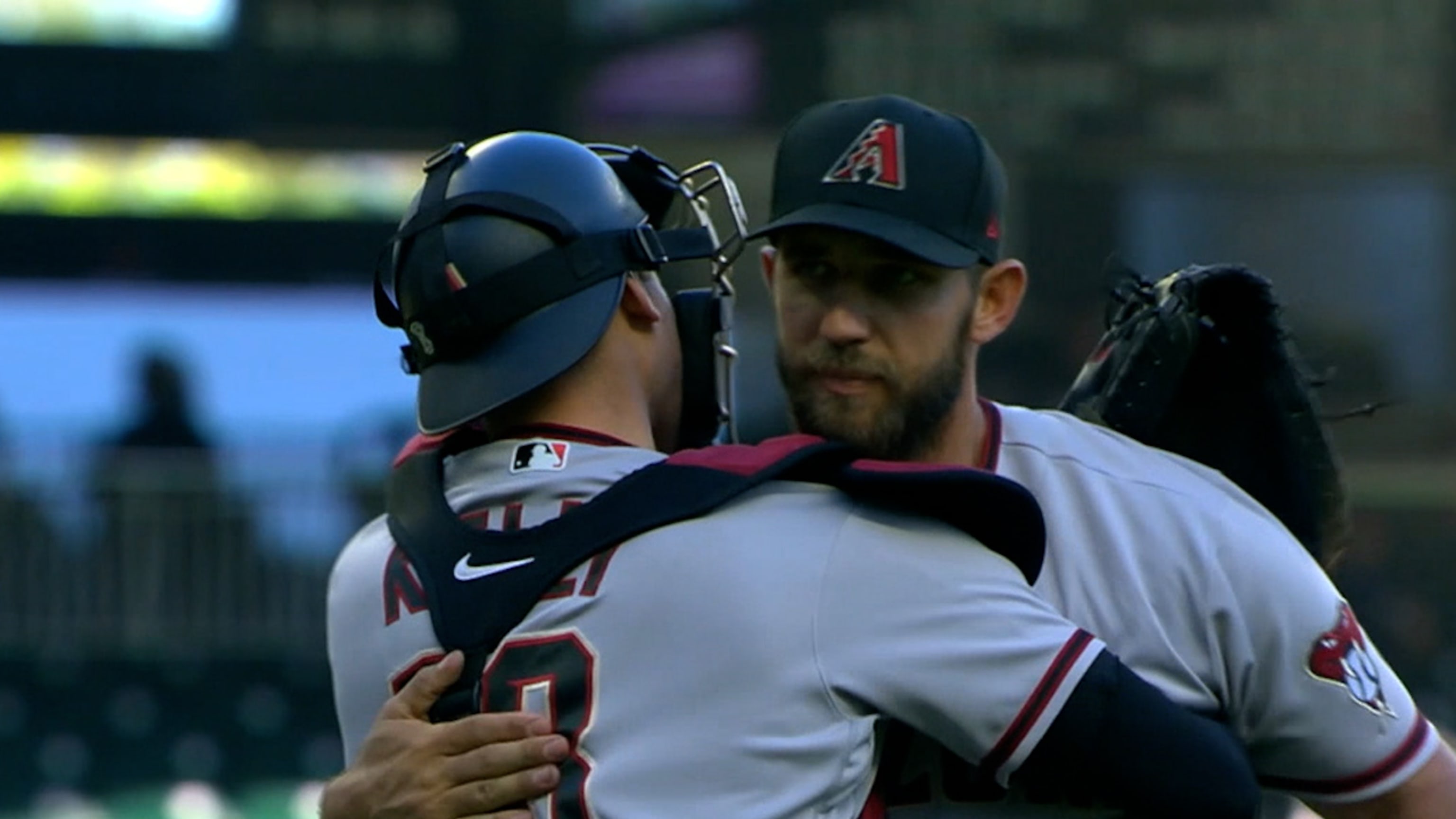 Bumgarner lanza no hitter