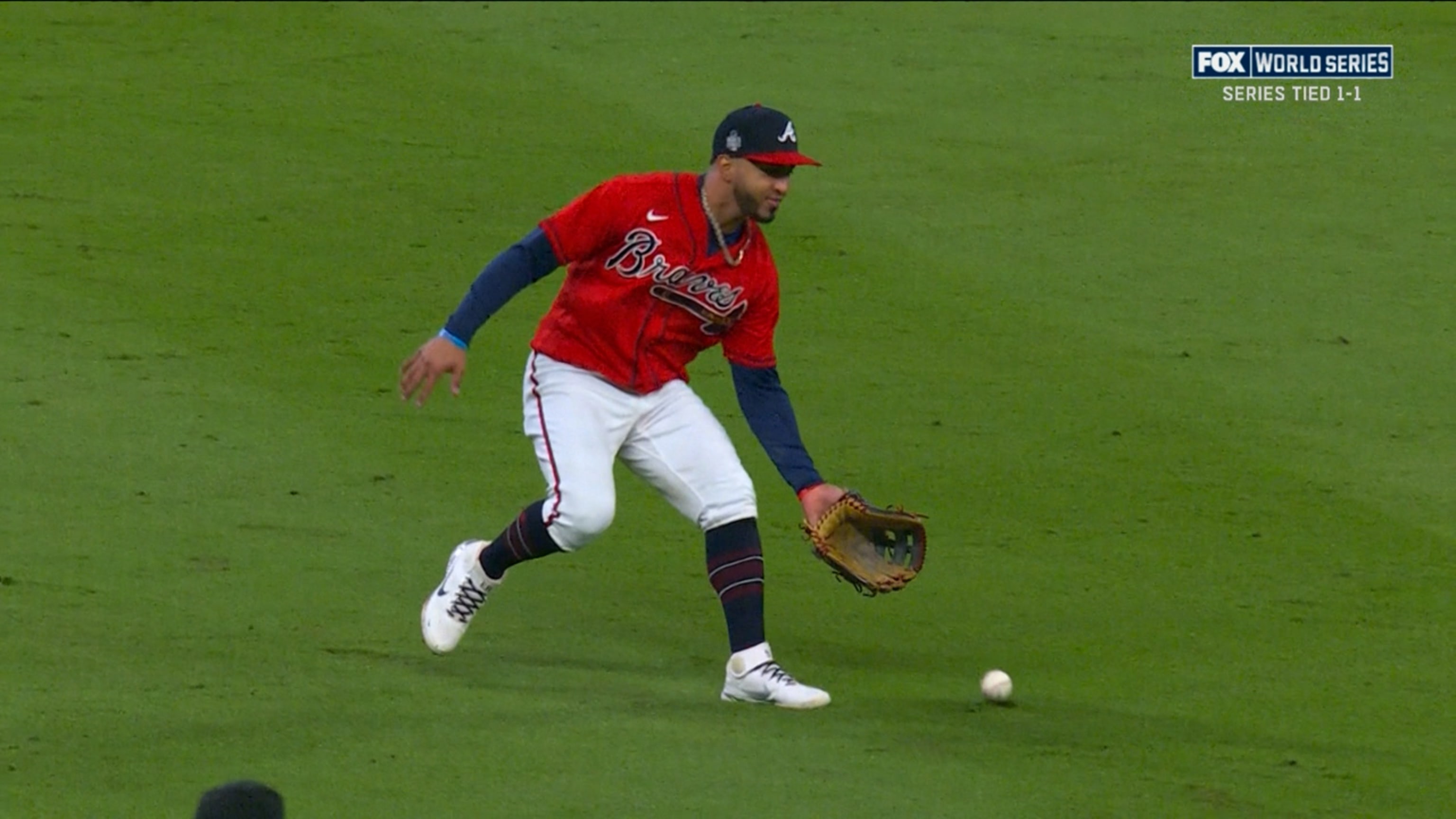 Amazing Eddie Rosario sends the Braves winging into the World Series