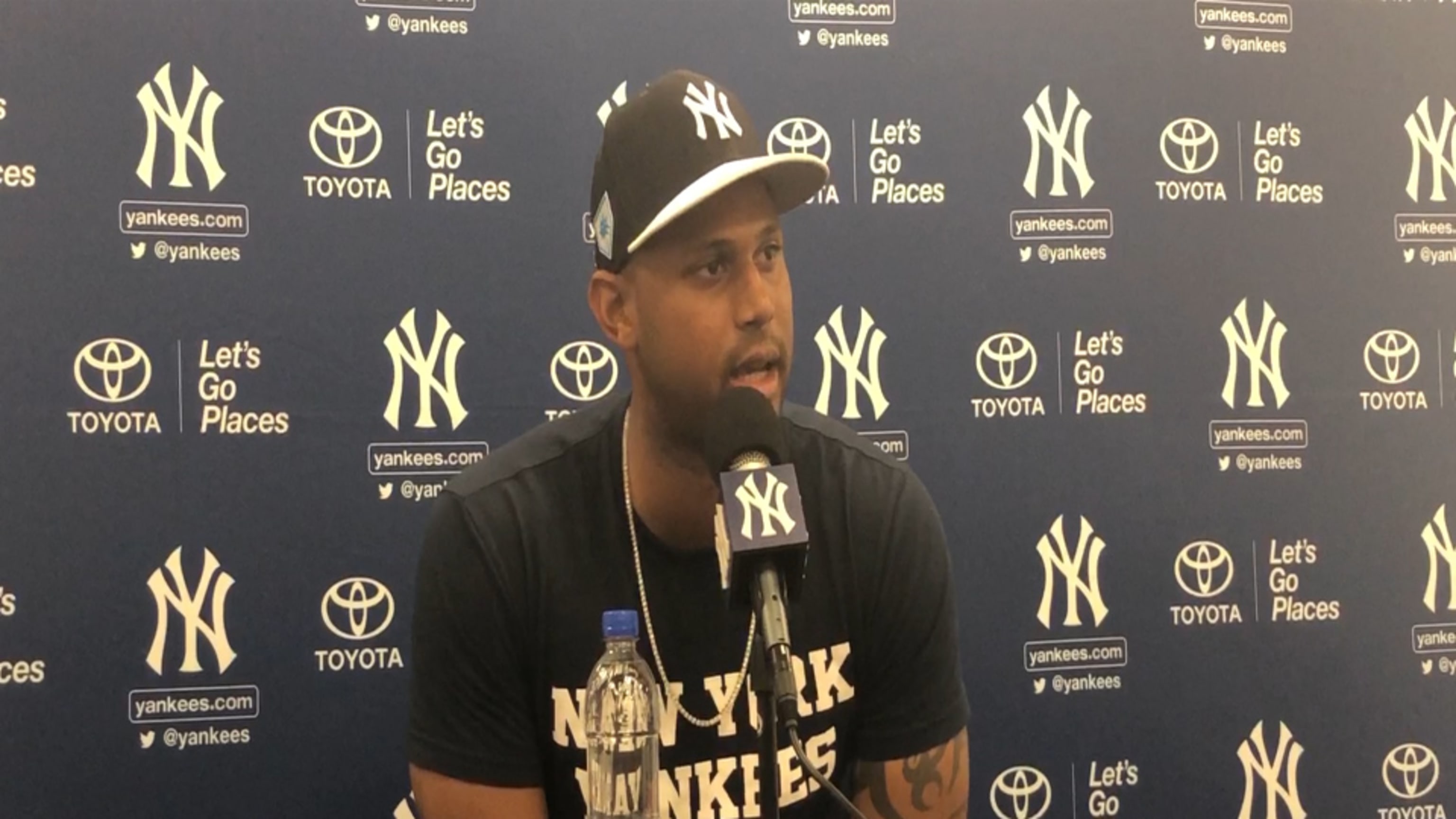 Hicks Signs 7 Year Deal With Yankees