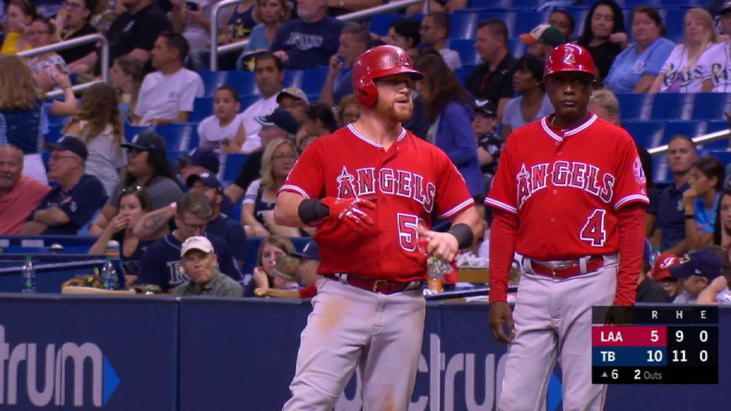 Calhoun leads surging Angels past M's 