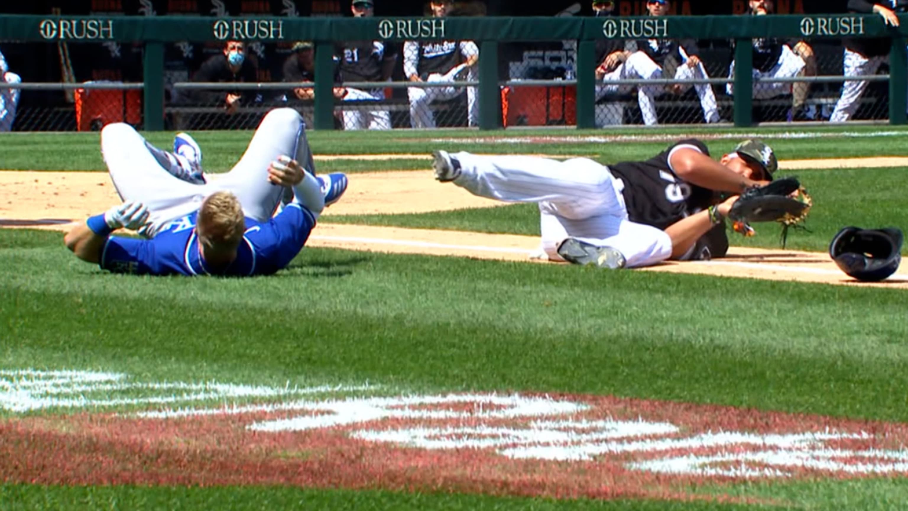 Abreu y Dozier chocan