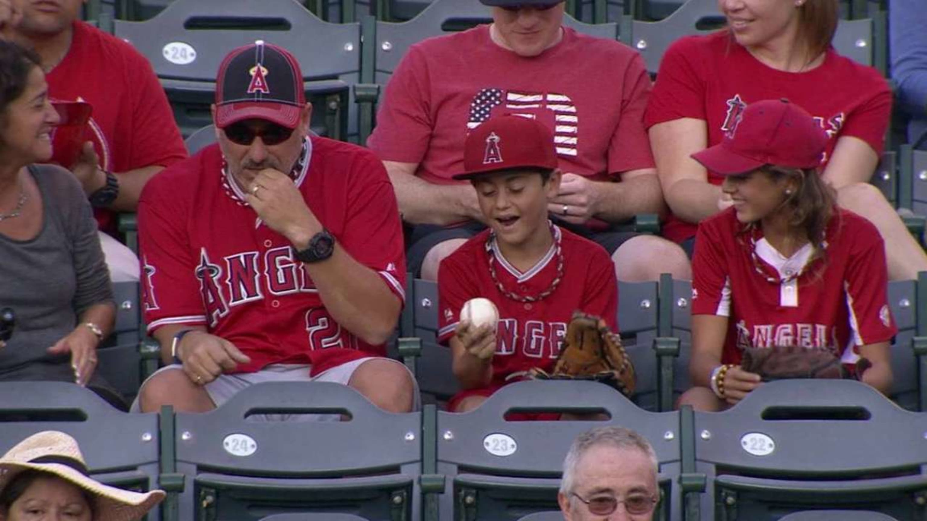 MLB Rally Caps (HD) 