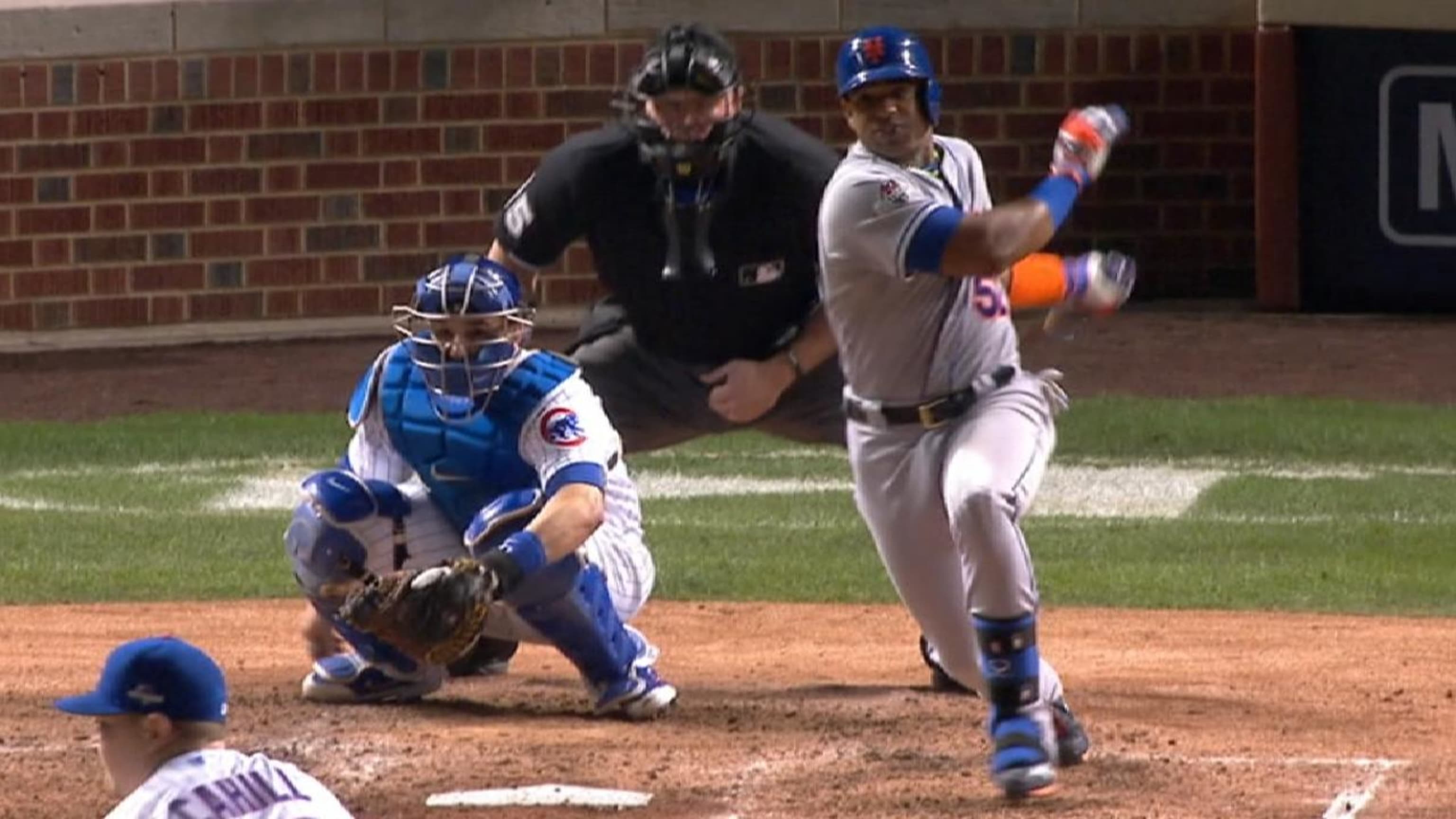 Actuación de tres hits de Céspedes