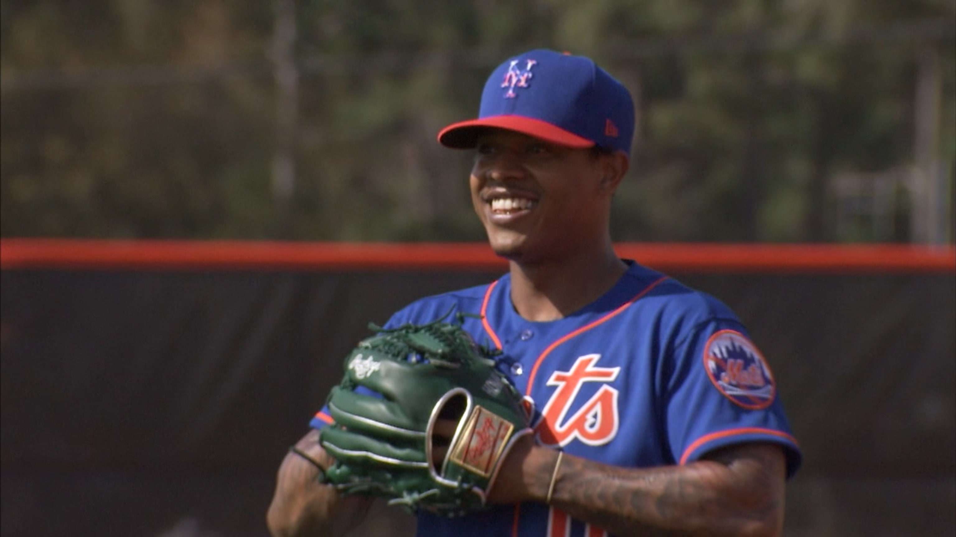 Marcus Stroman says his plate is full but he's still smiling