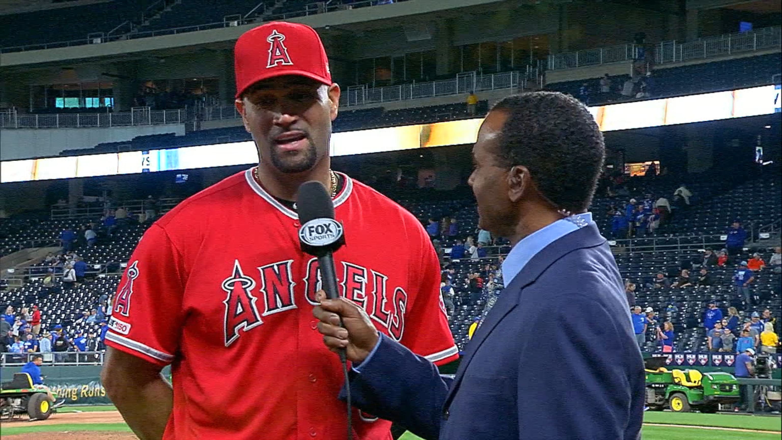 Albert Pujols passes Babe Ruth to become second all-time RBI