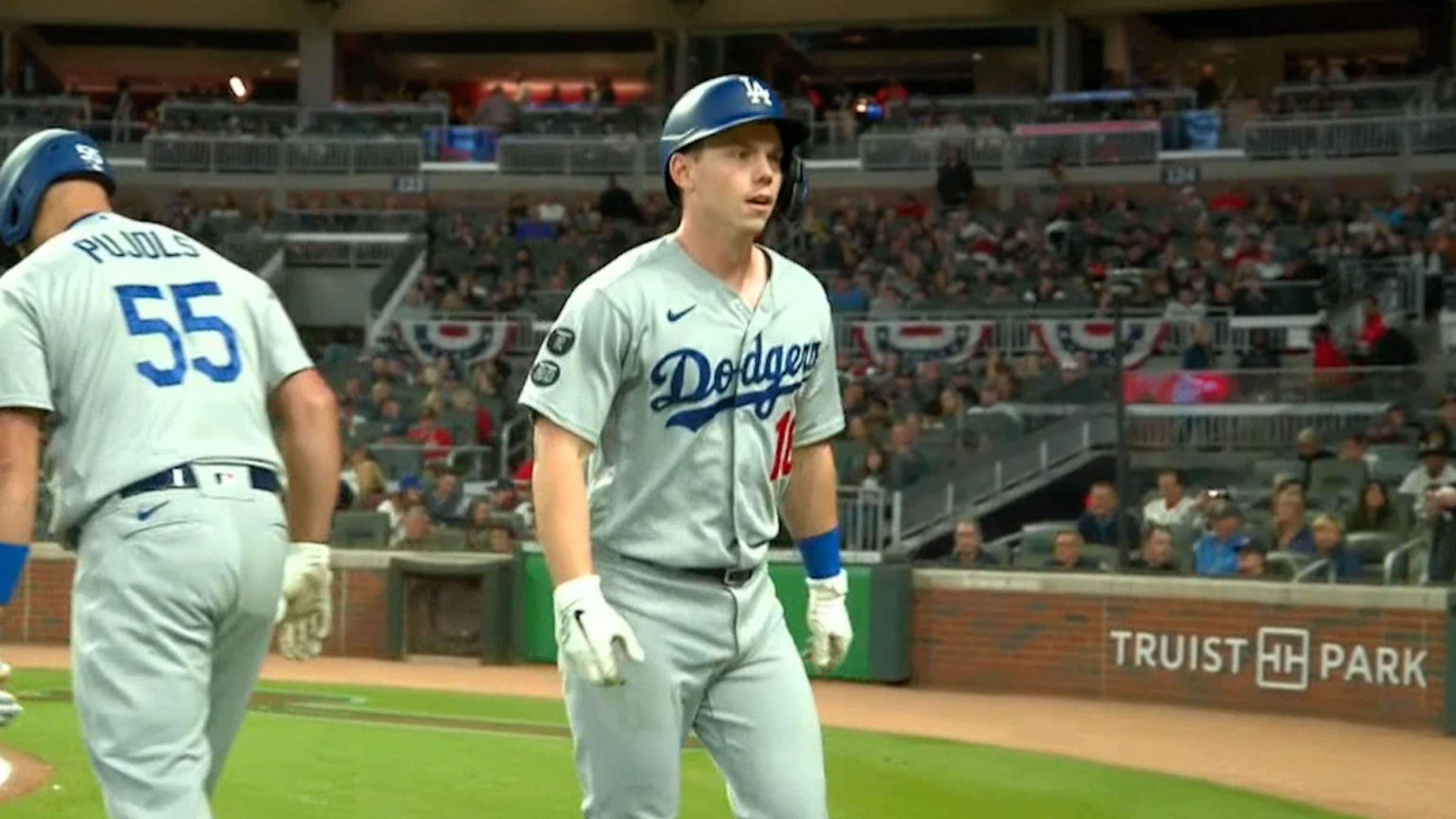 Will Smith crushes solo homer