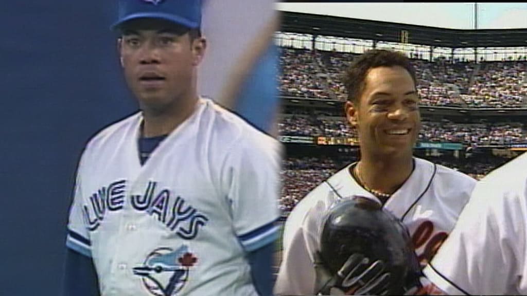 Vintage Baseball Player Photograph - Roberto Alomar