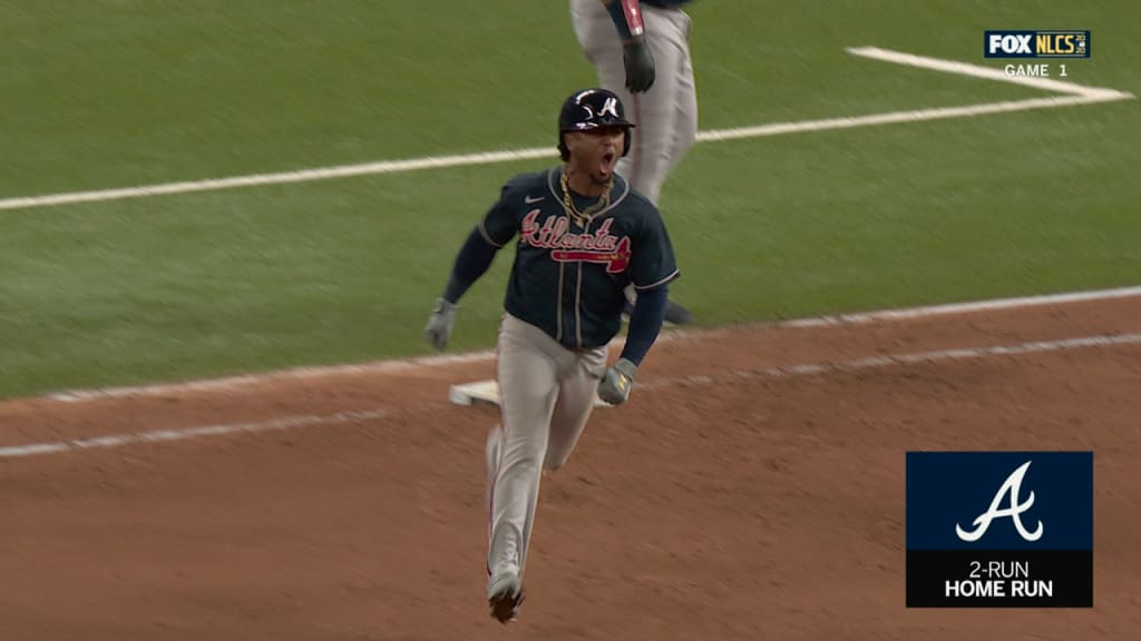 Ozzie Albies' two-run home run, 09/21/2021