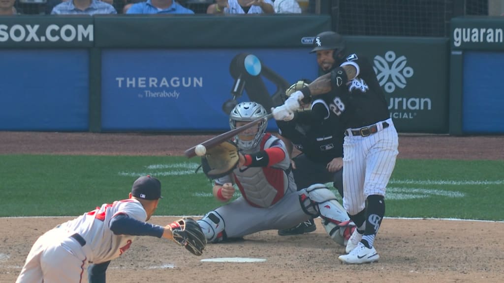 Leury García's walk-off single