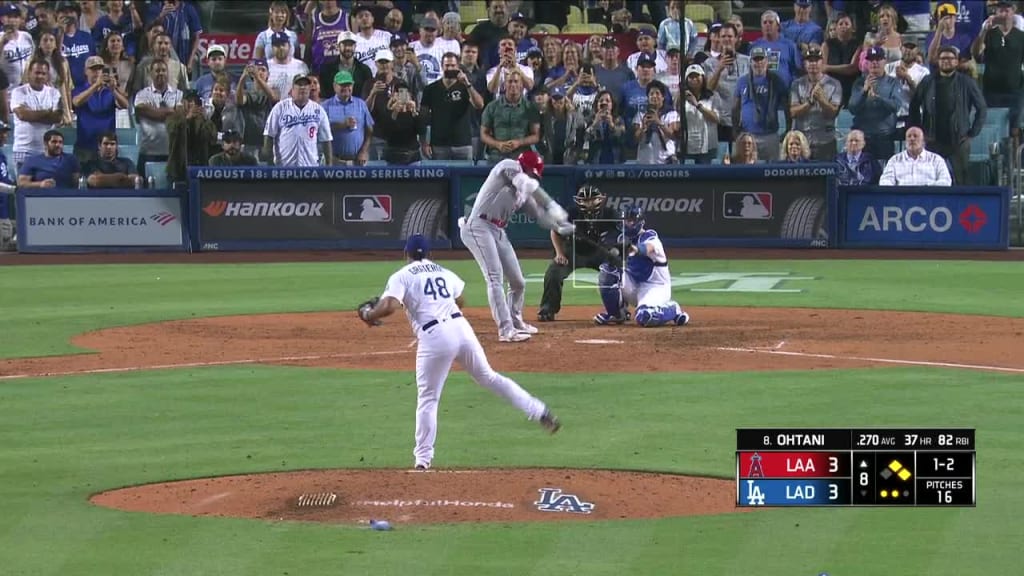 Shohei Ohtani breaks light in Citi Field video board with 107-mph foul ball