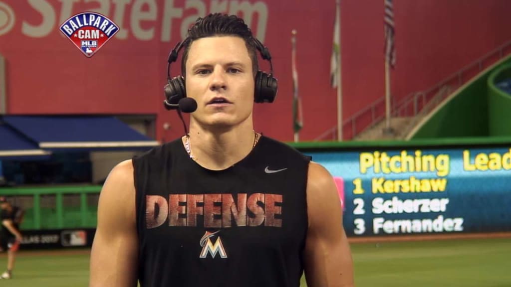 Derek Dietrich joins The Rundown