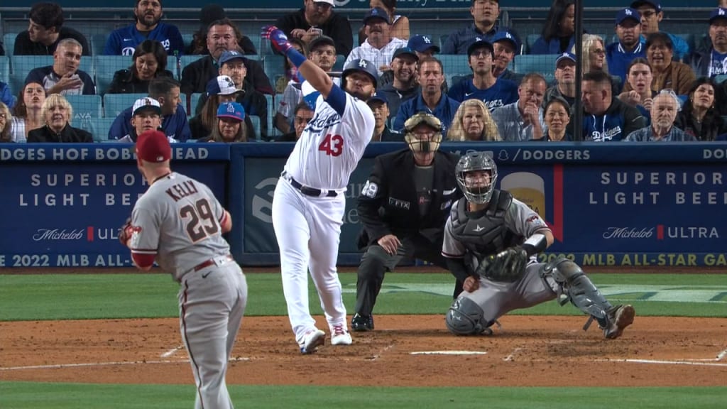 Edwin Ríos hits one of three Dodgers home runs to beat Diamondbacks - True  Blue LA